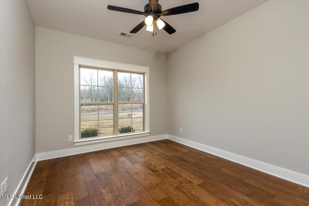 1722 Baisley Drive Property Photo 17