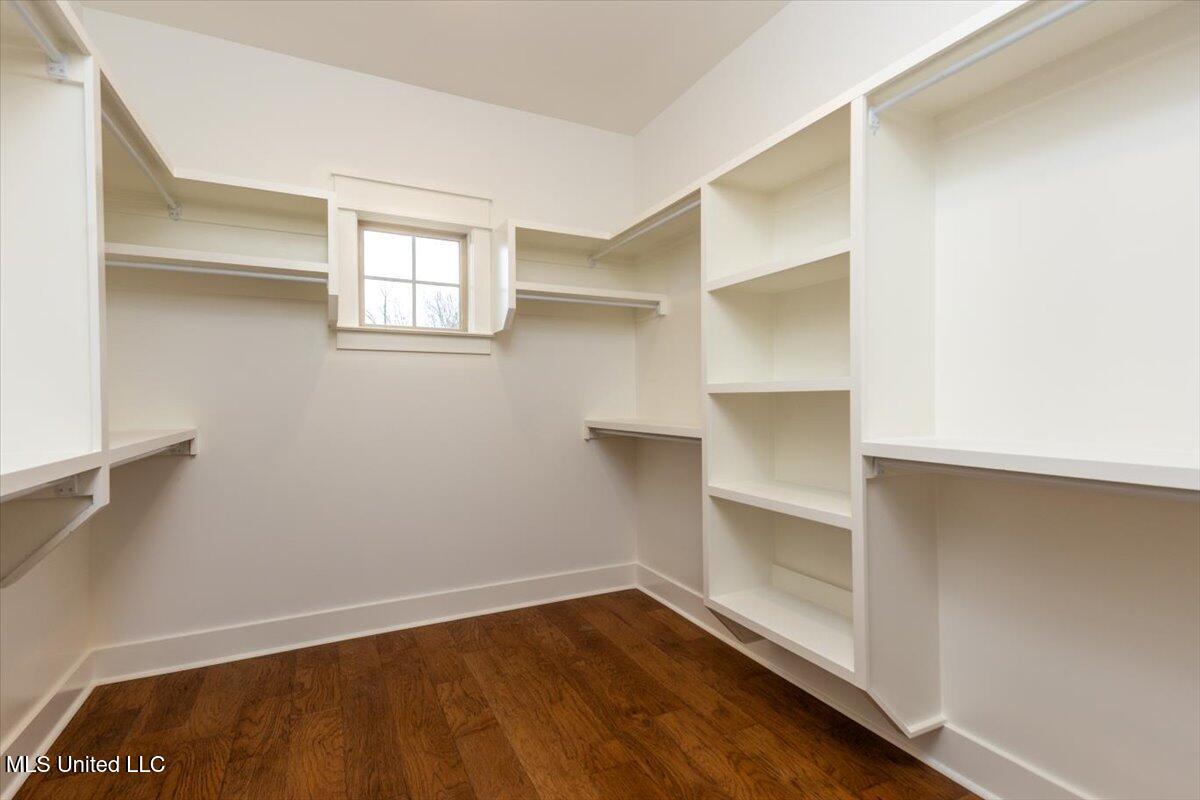 1722 Baisley Drive Property Photo 20