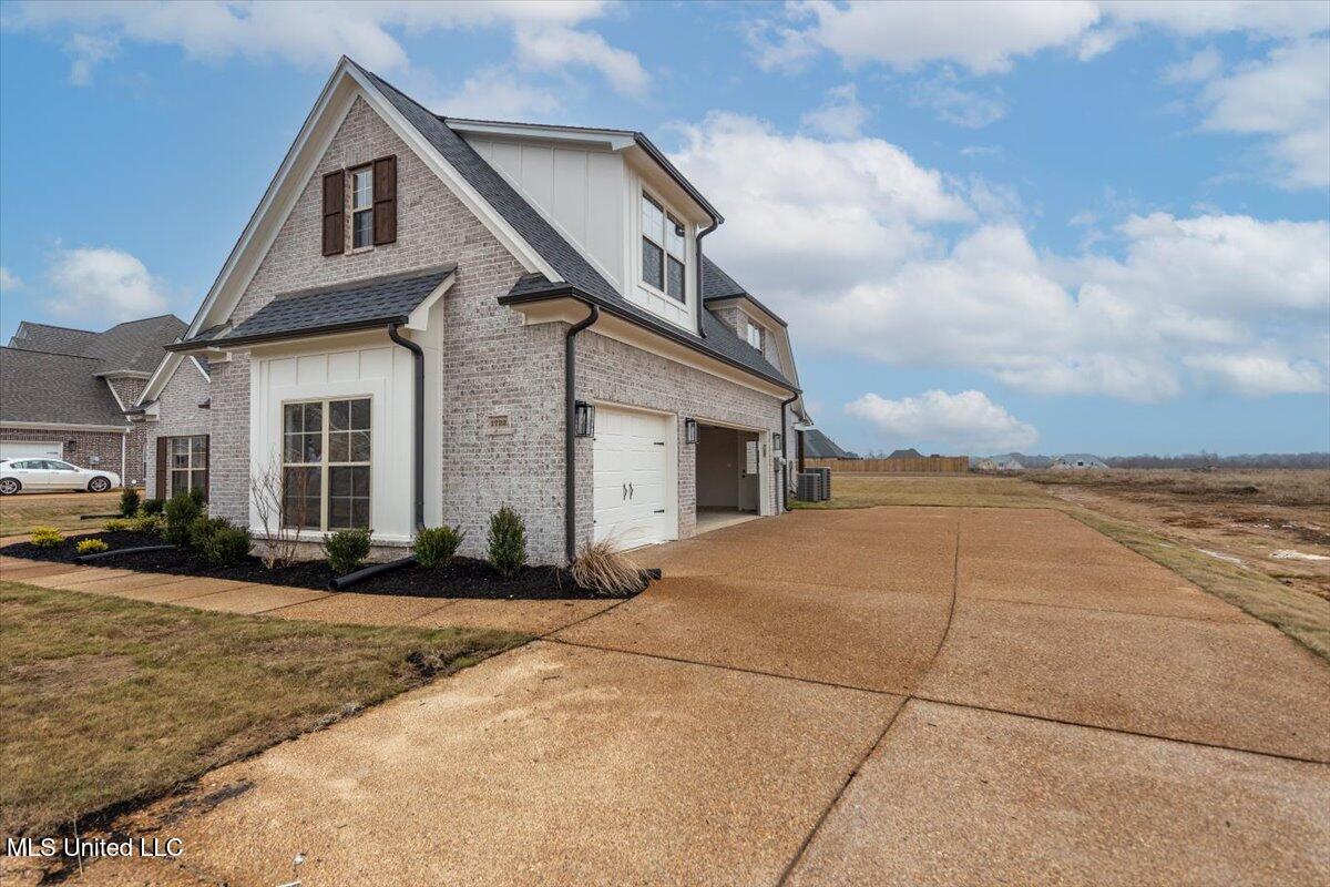 1722 Baisley Drive Property Photo 36