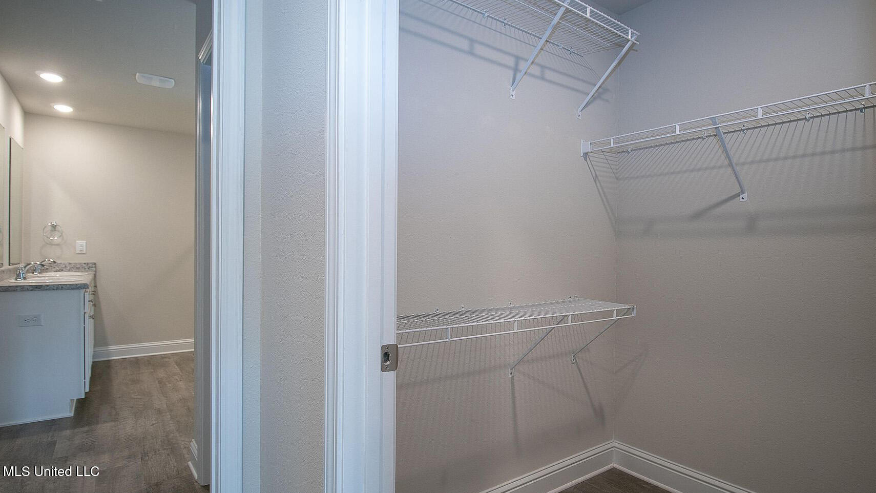 59 Monarch Drive Property Photo 10