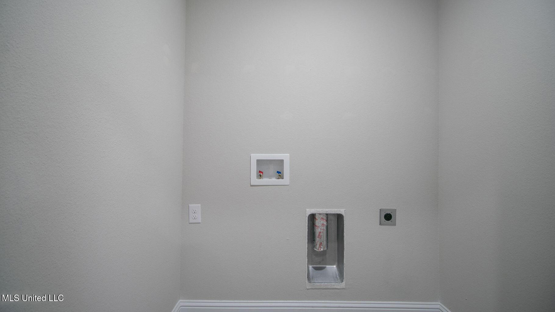 59 Monarch Drive Property Photo 19