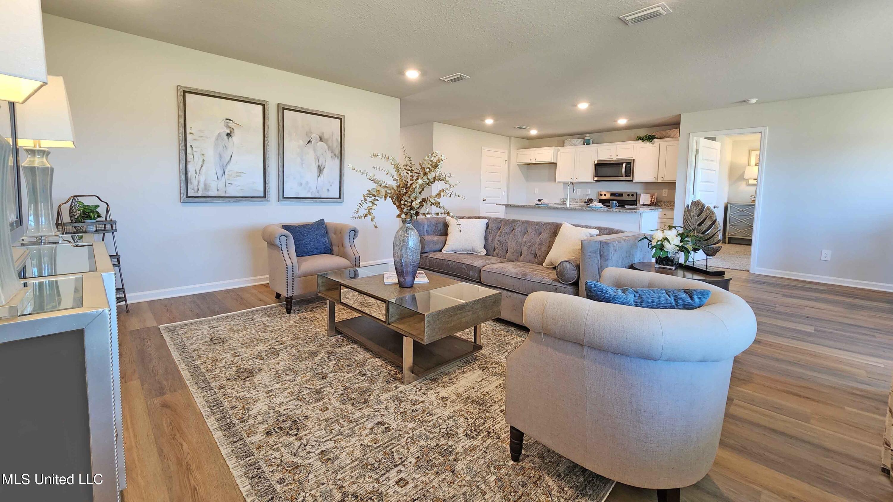 17482 E Sycamore Street Property Photo 3