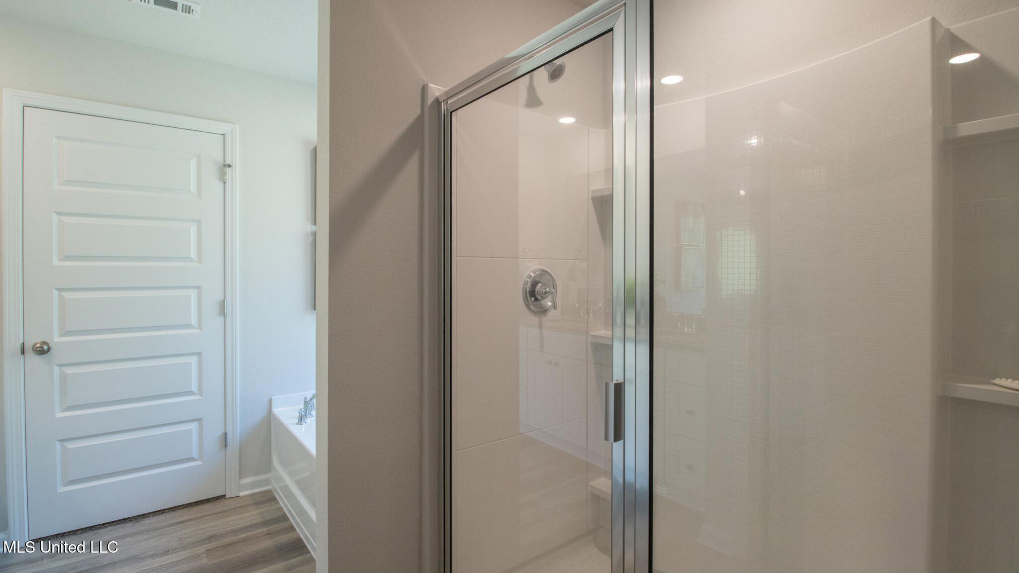 15941 Blue Ridge Drive Property Photo 16