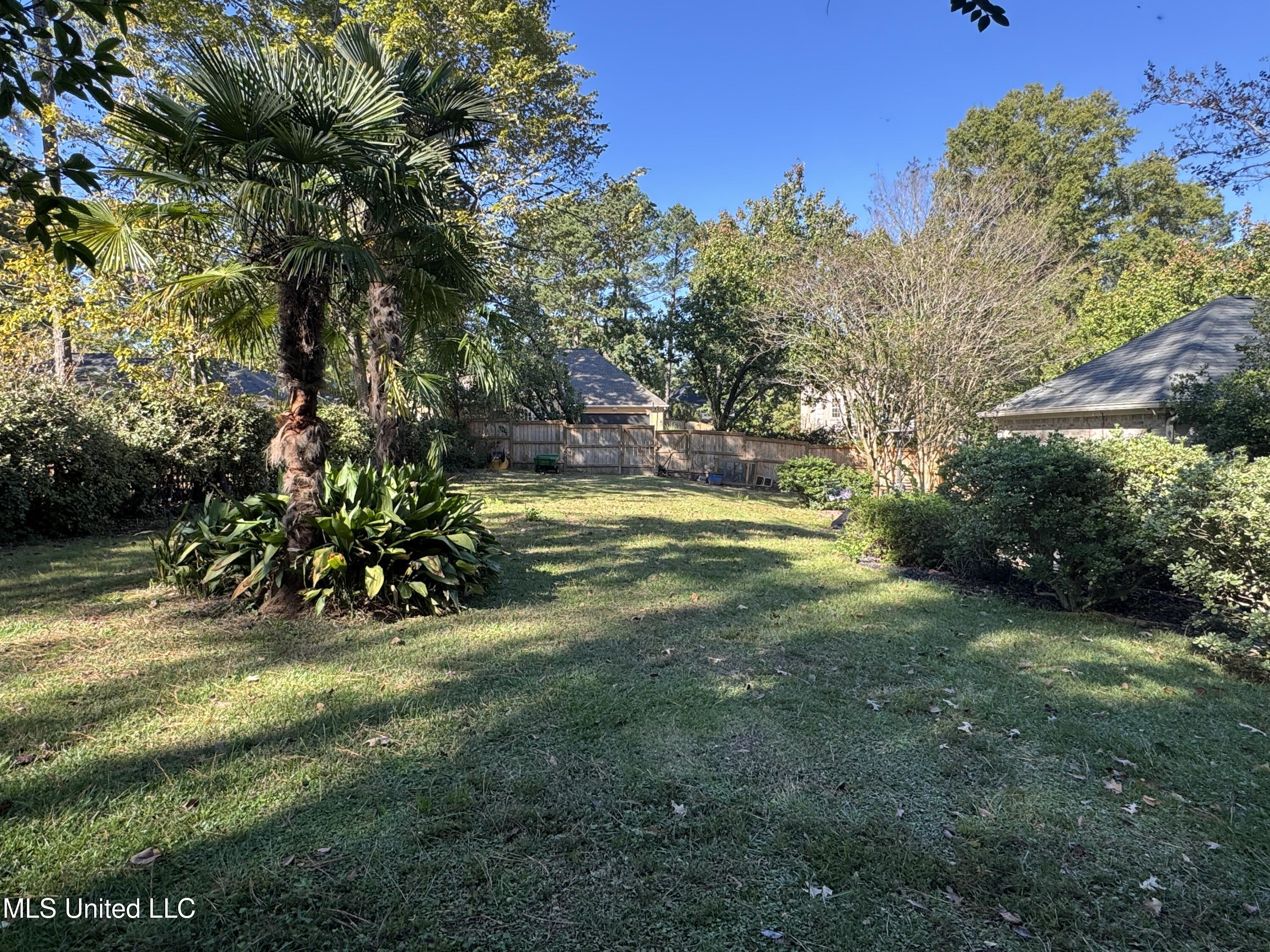 600 Pinecrest Drive Property Photo 4