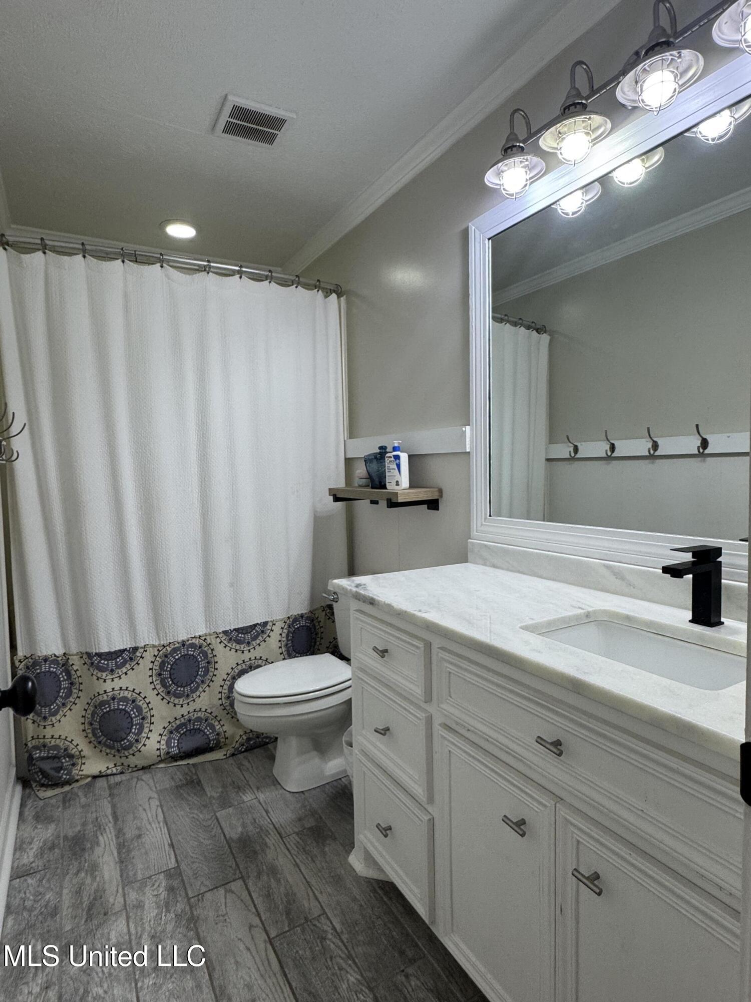 600 Pinecrest Drive Property Photo 27