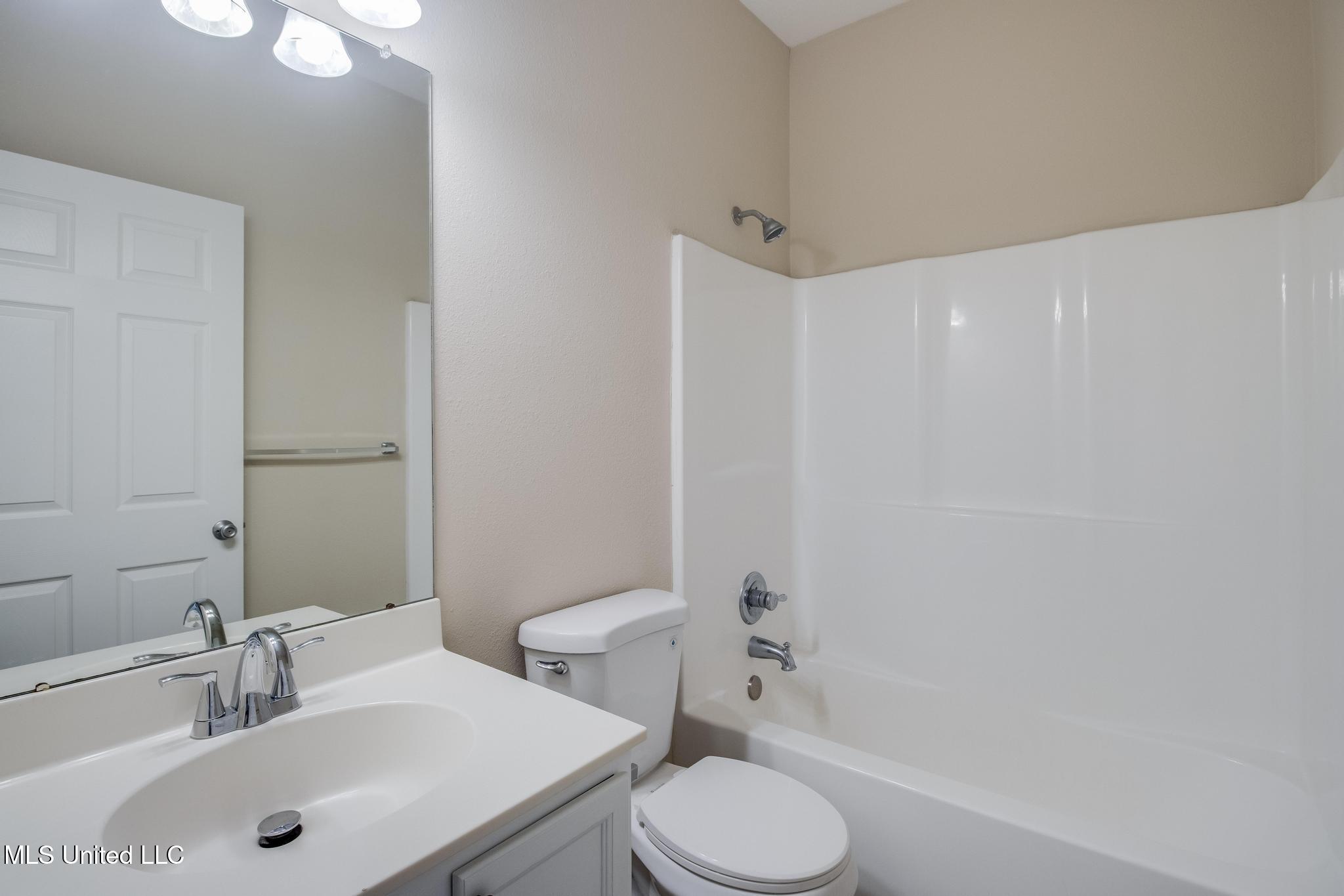 11352 Mia Drive Property Photo 14