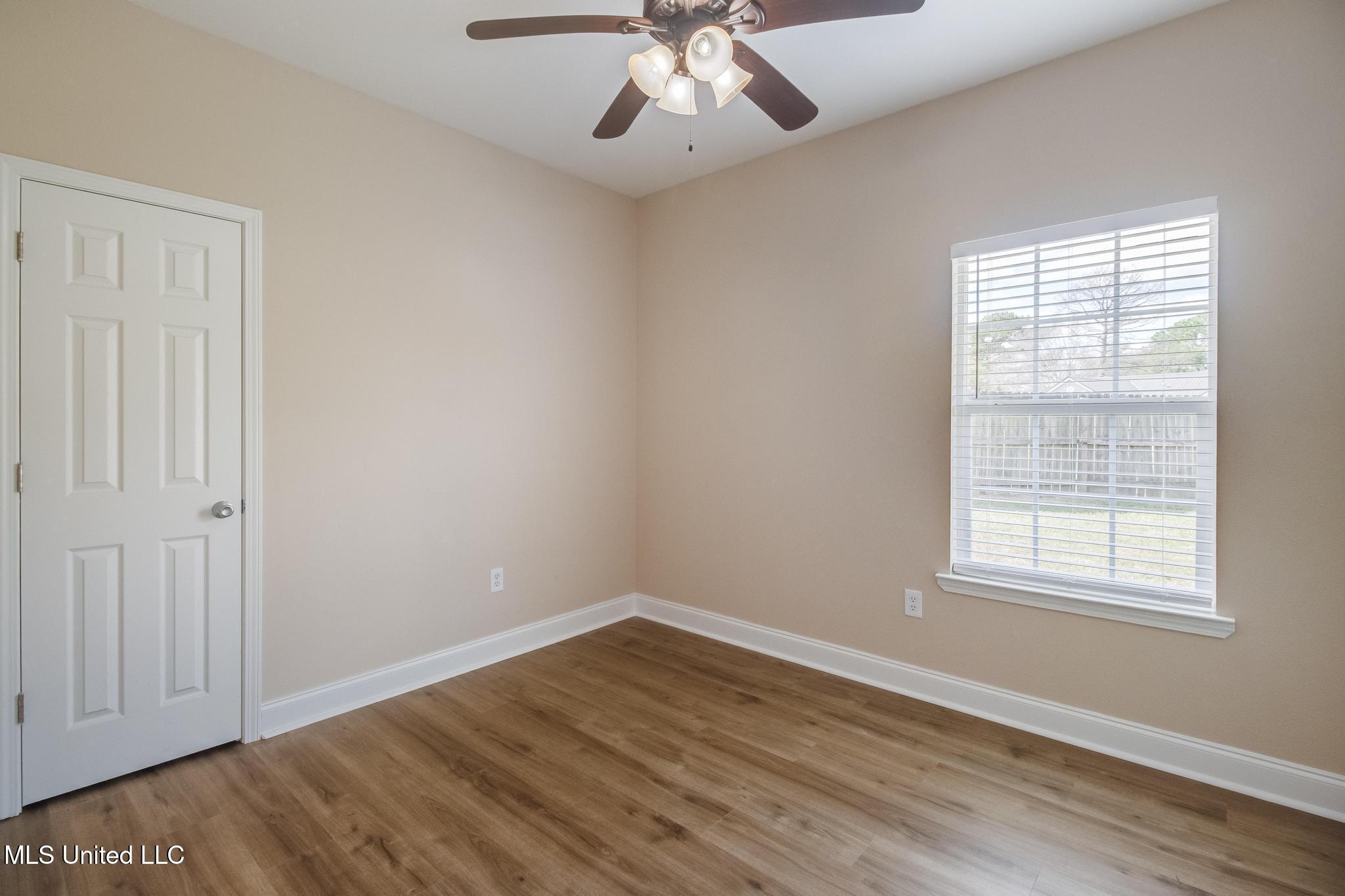 11352 Mia Drive Property Photo 15