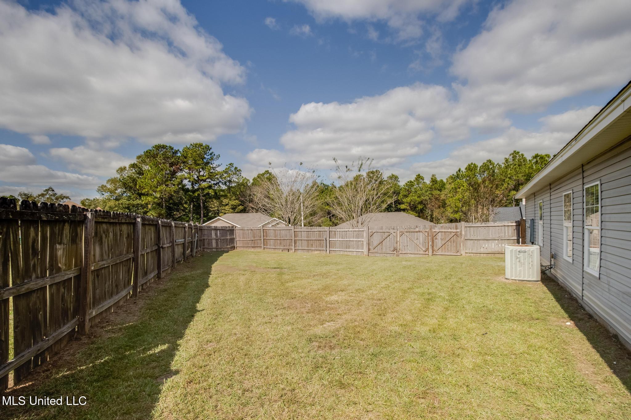 11352 Mia Drive Property Photo 19