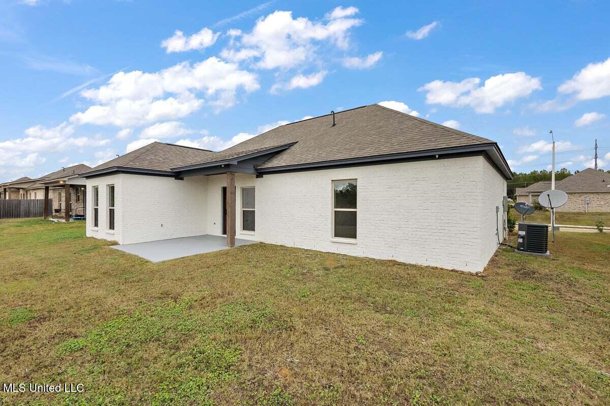 517 Birchwood Boulevard Property Photo 25