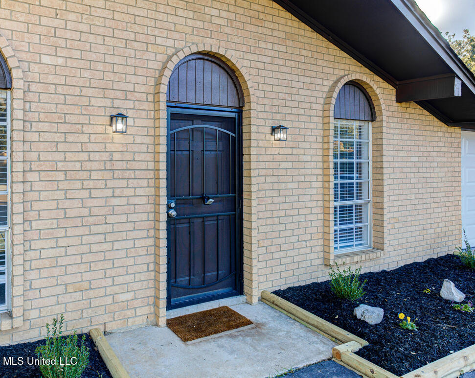 7274 Downing Cove Property Photo 22