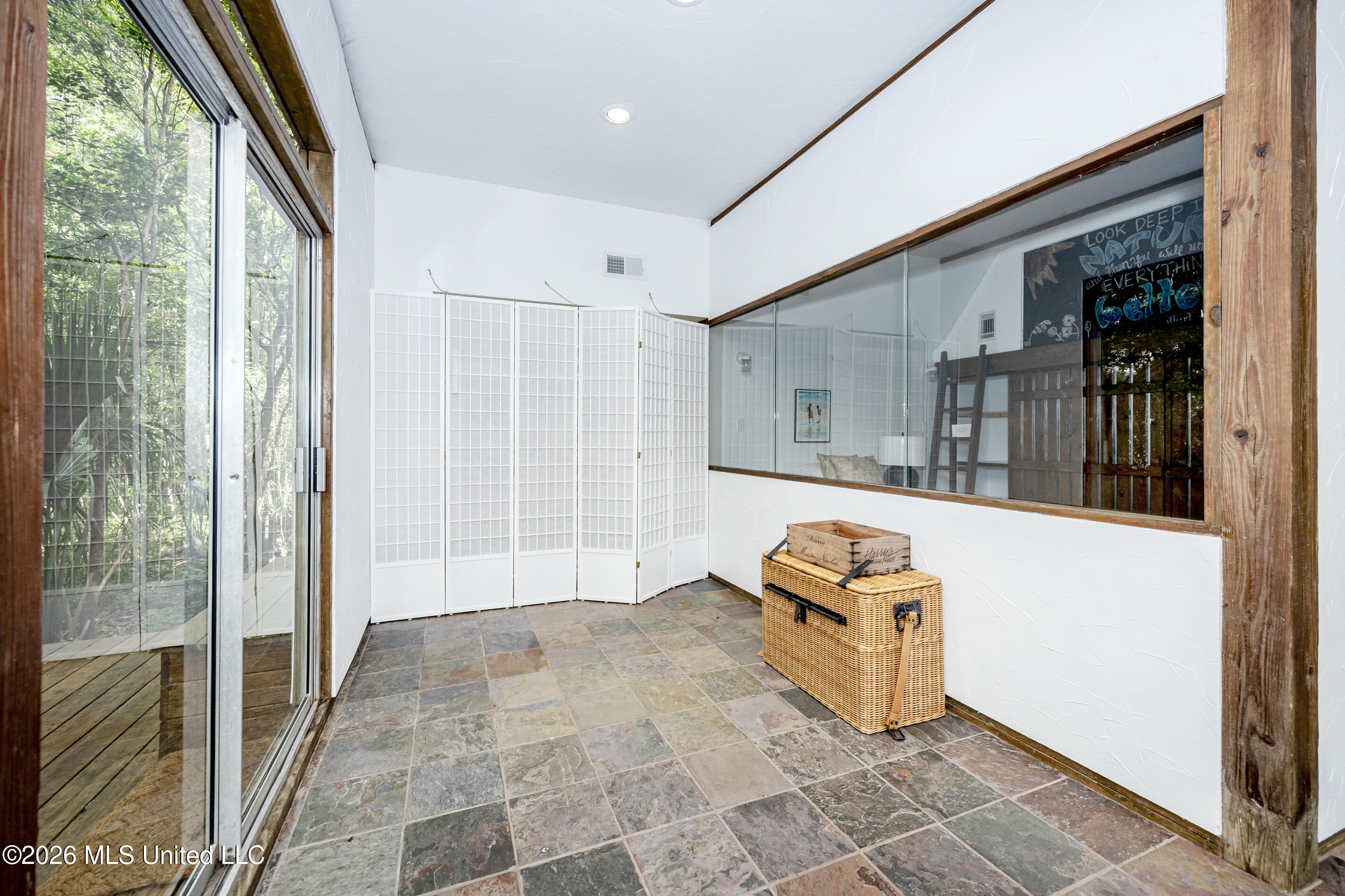 1103 Le Voyageur Drive Property Photo 78