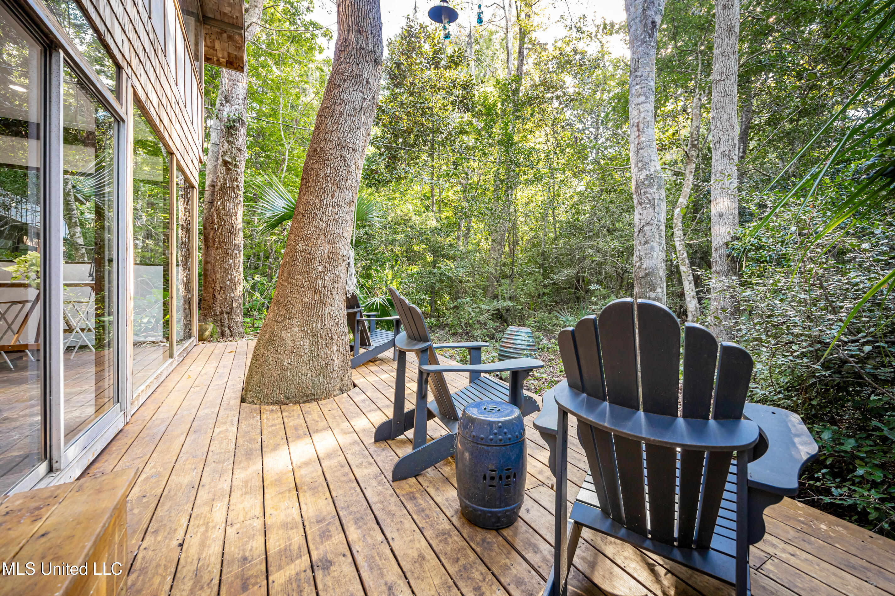 1103 Le Voyageur Drive Property Photo 86