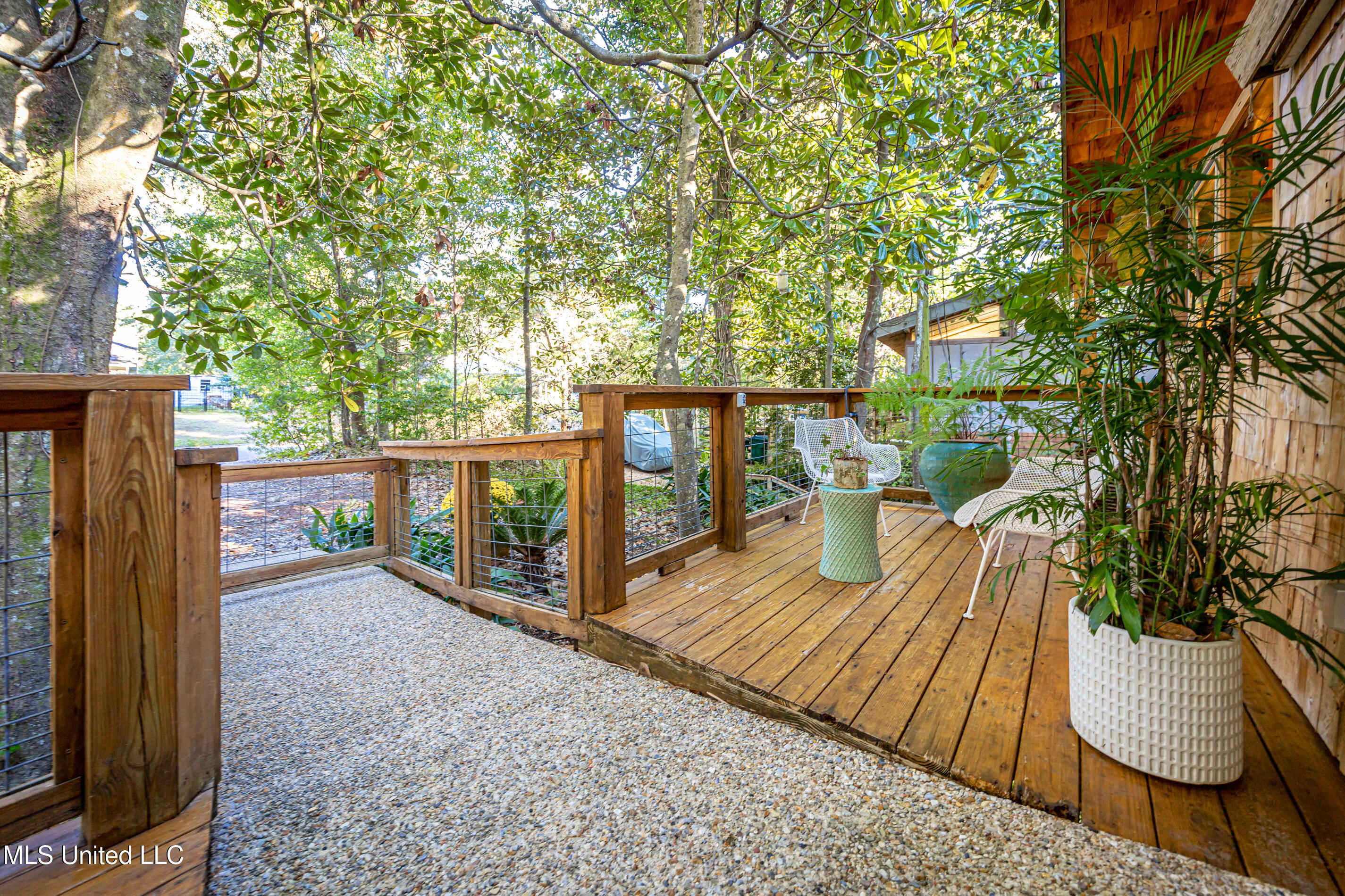 1103 Le Voyageur Drive Property Photo 112