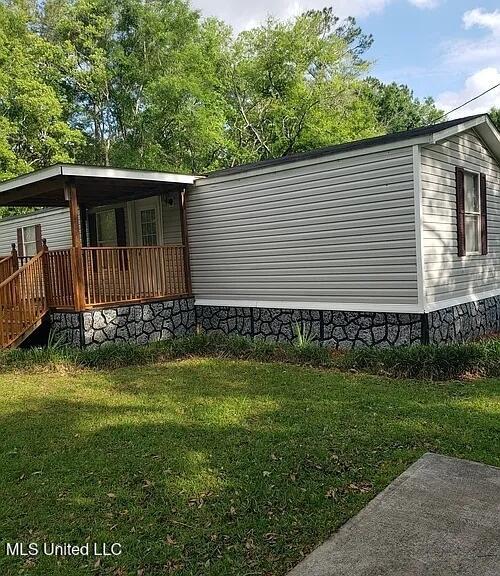 7310 Pineview Drive Property Photo 4