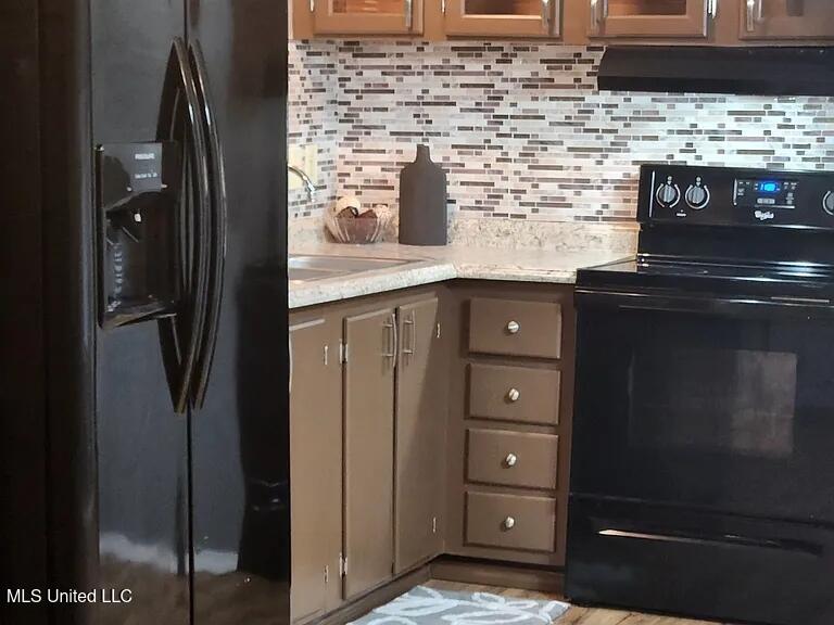 7310 Pineview Drive Property Photo 13