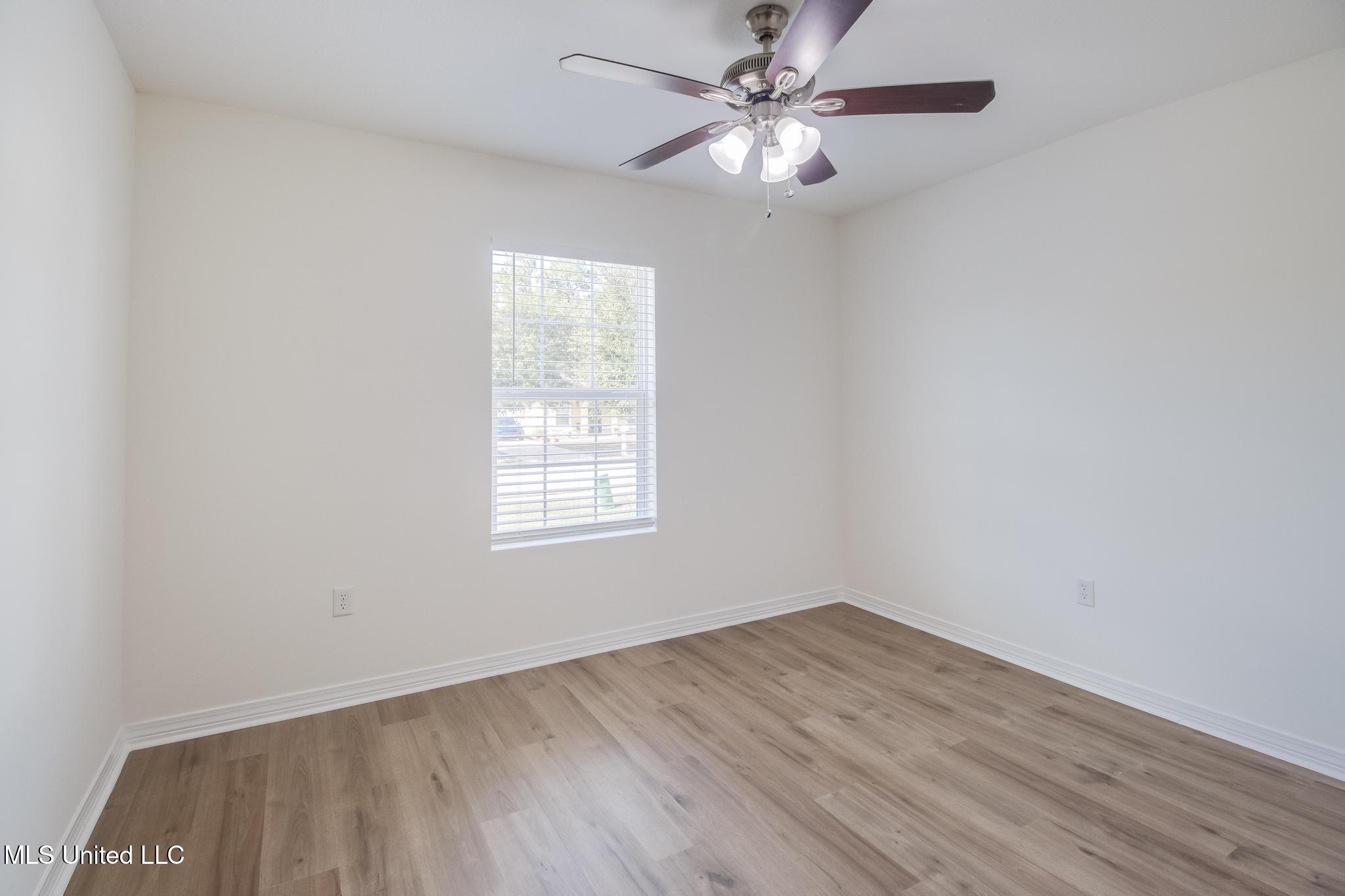 13110 Turtle Creek Parkway Property Photo 12