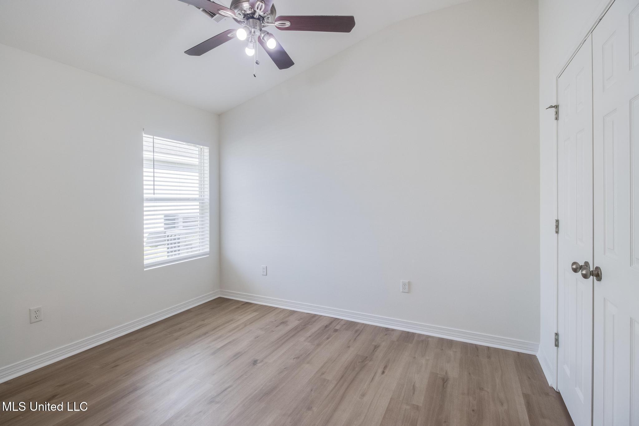 13110 Turtle Creek Parkway Property Photo 15