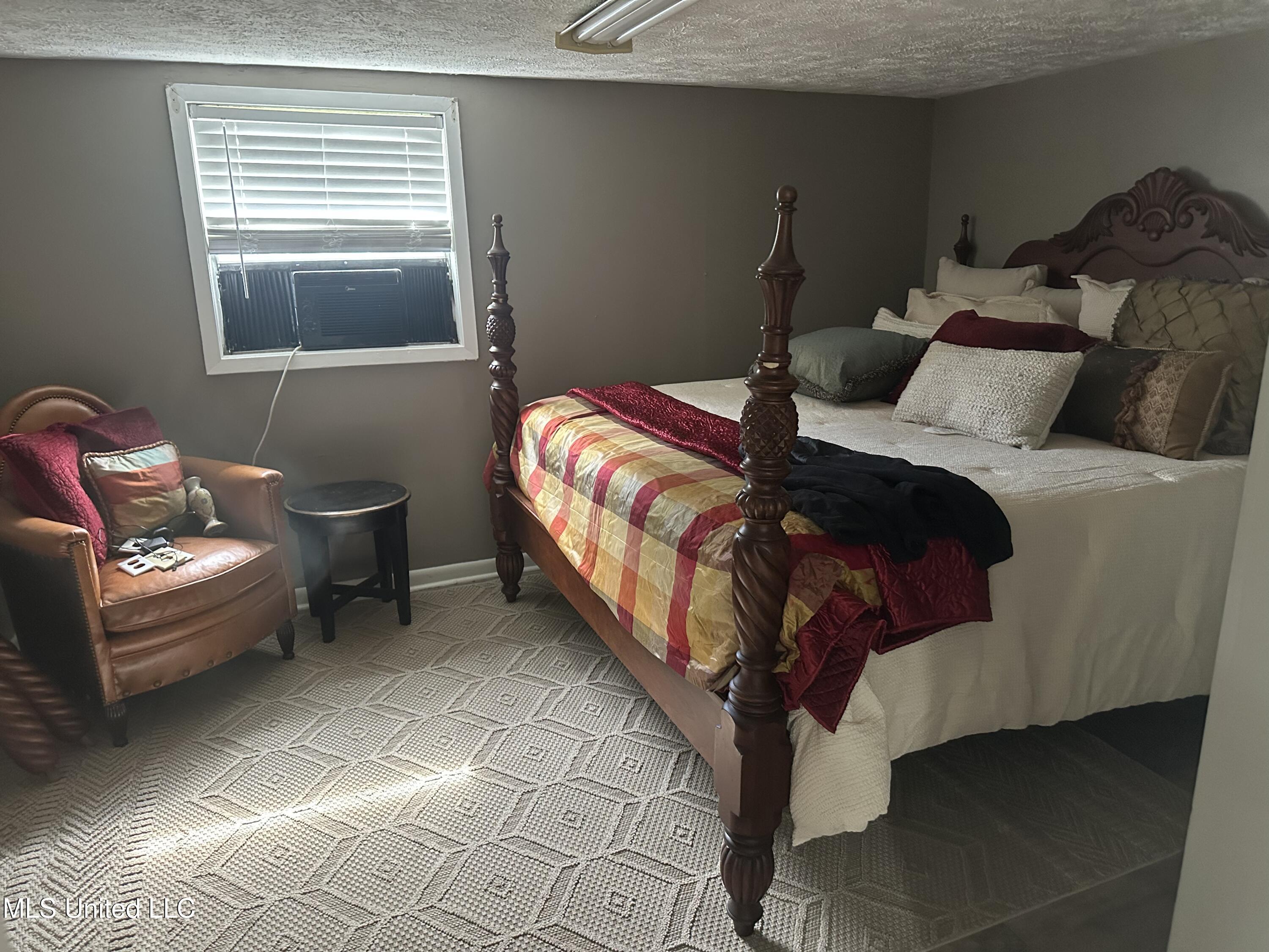 5428 Terry Road Property Photo 3