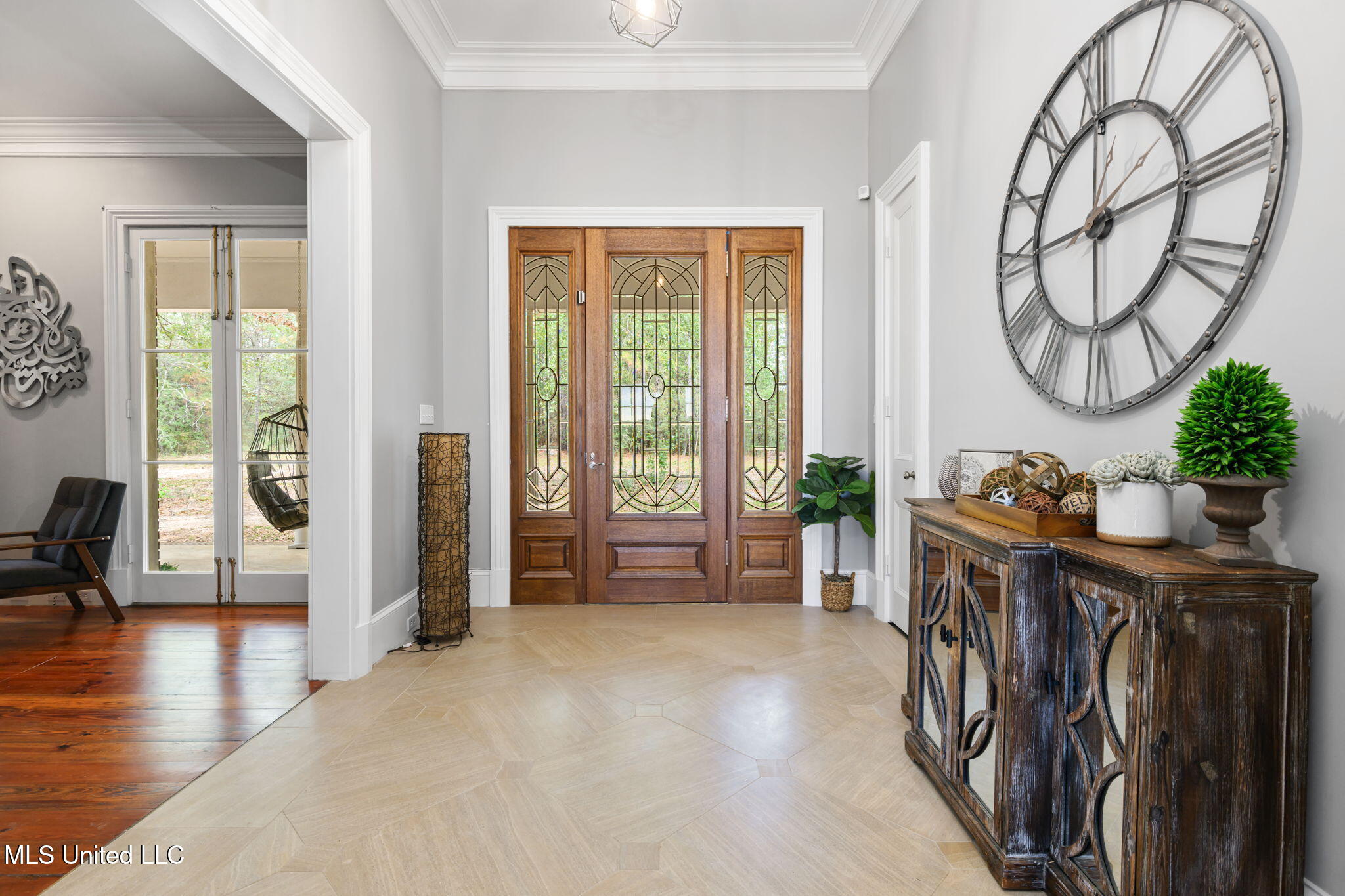 454 Earlville Road Property Photo 10