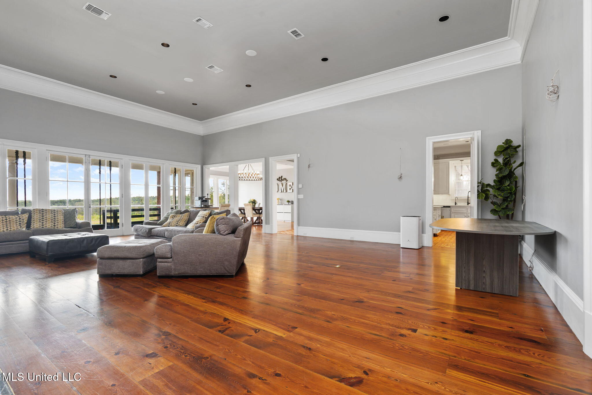 454 Earlville Road Property Photo 15