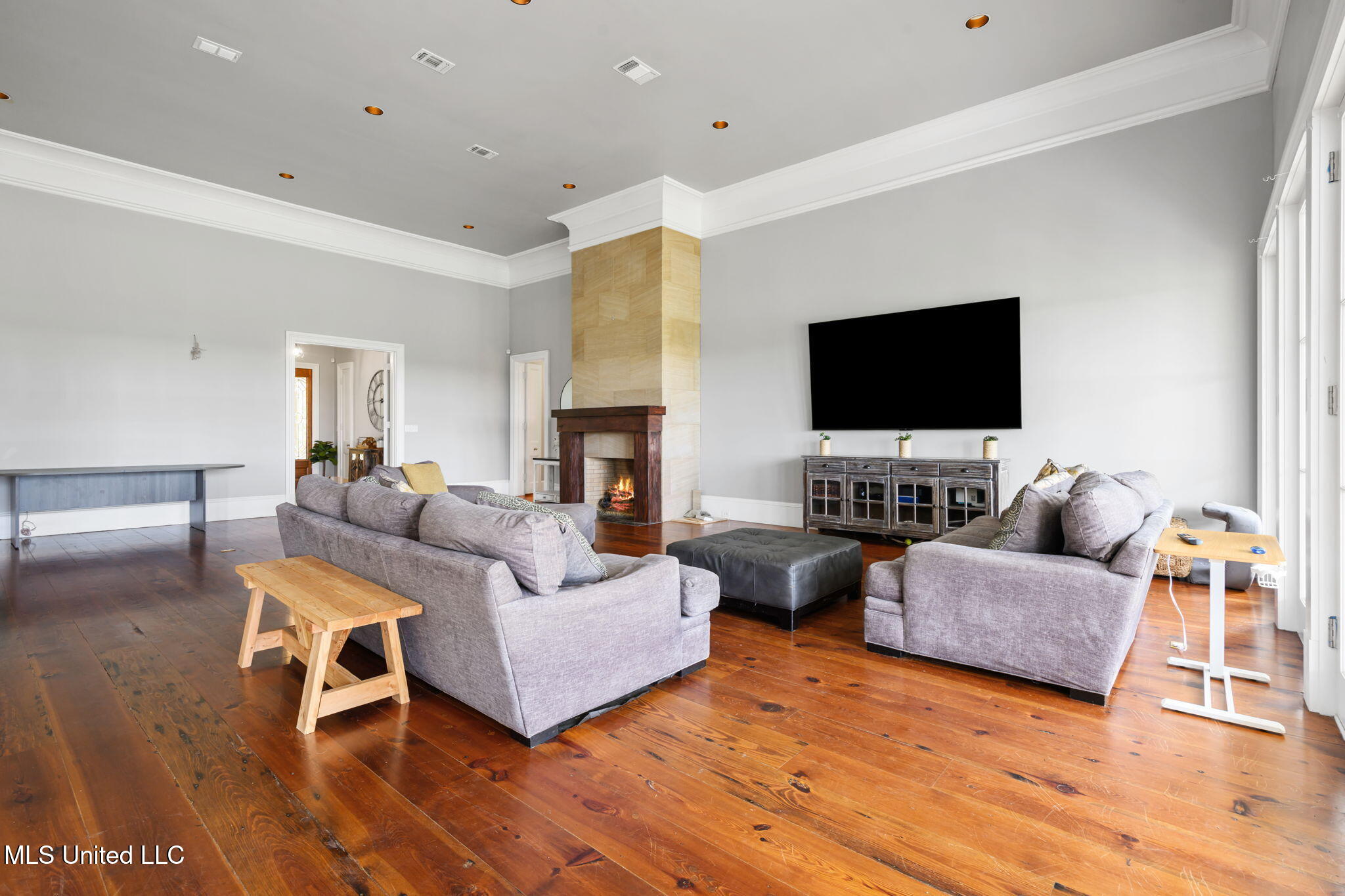 454 Earlville Road Property Photo 16