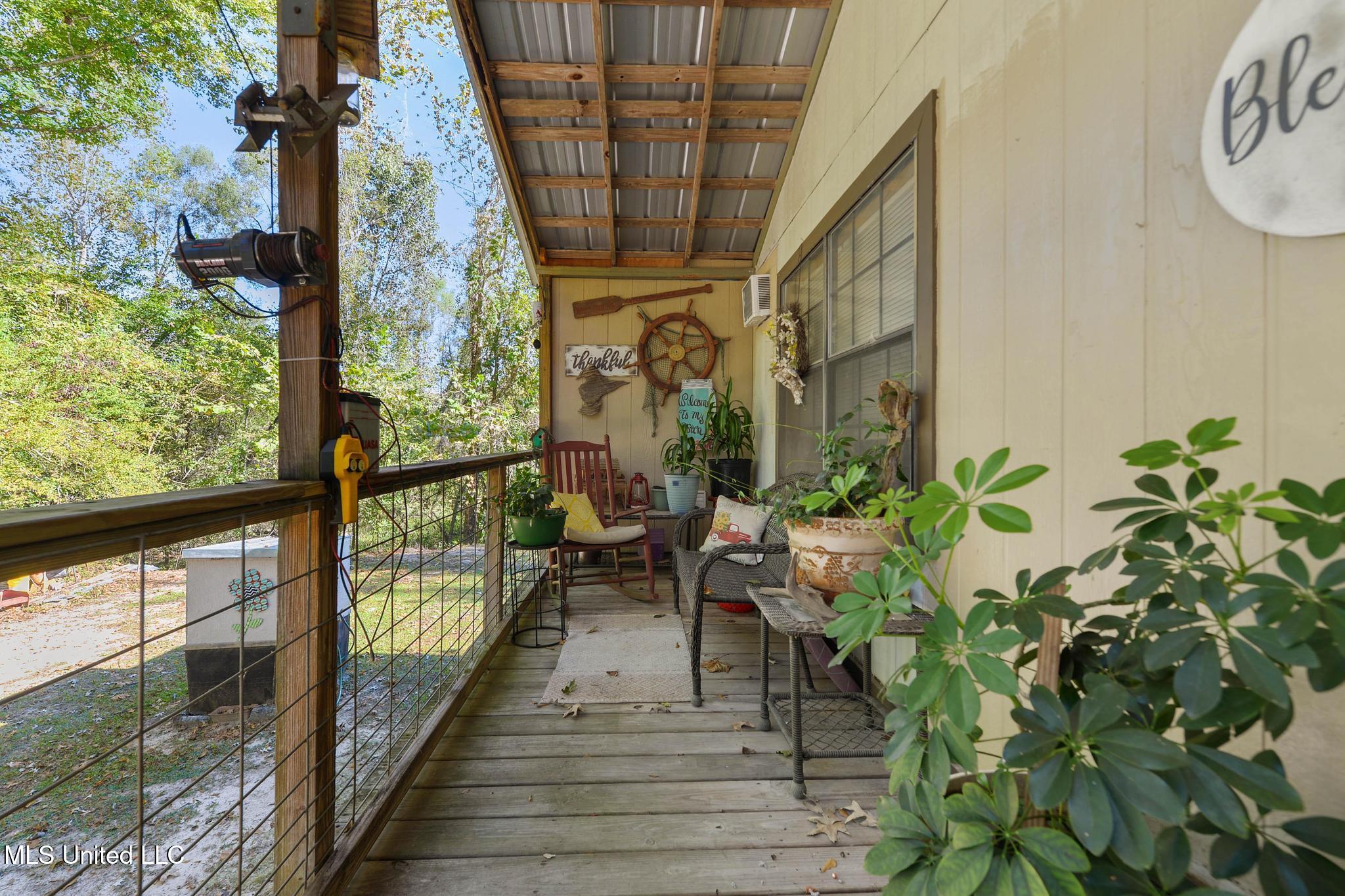 104 Hicks Camp Road Property Photo 3