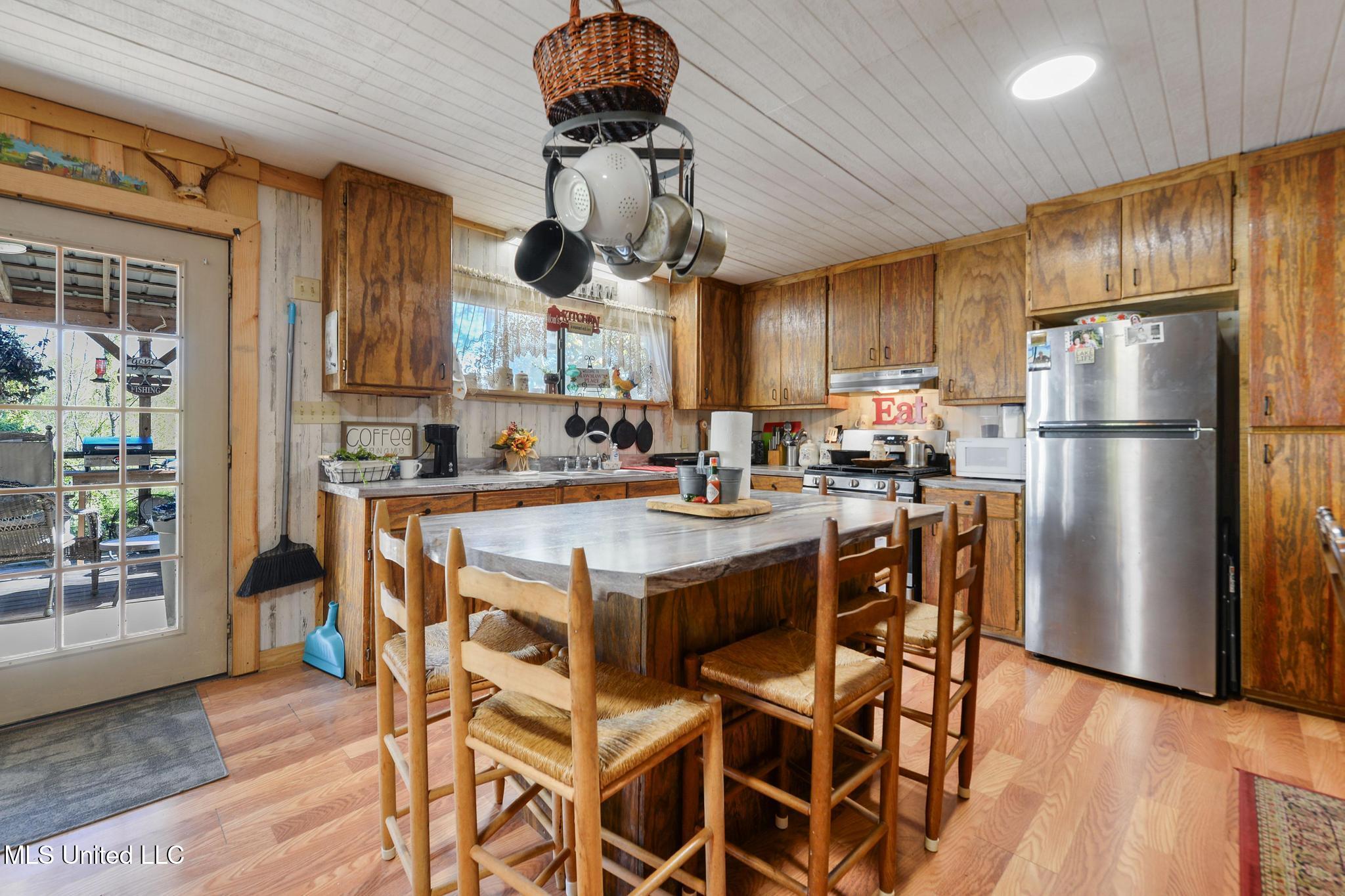 104 Hicks Camp Road Property Photo 8