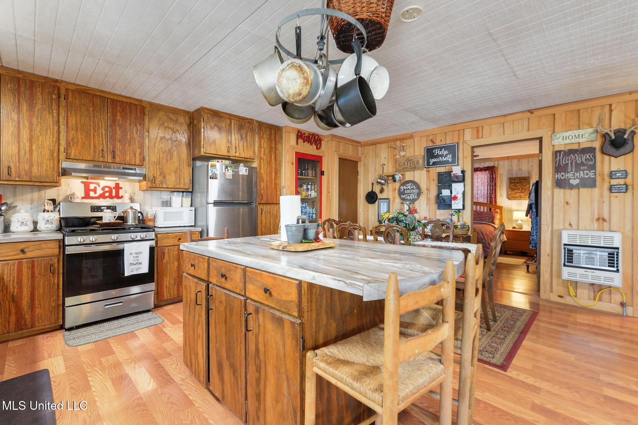 104 Hicks Camp Road Property Photo 9