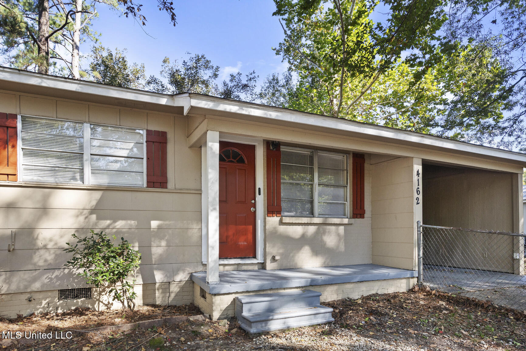 4162 Dearing Street Property Photo 3