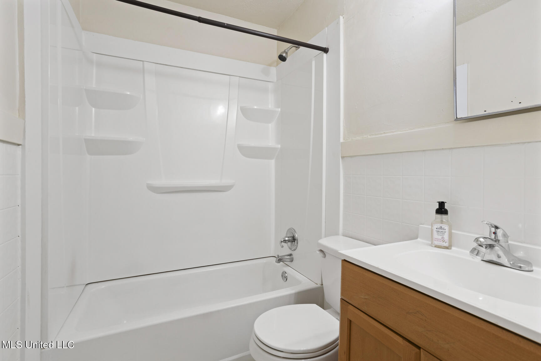 4162 Dearing Street Property Photo 15