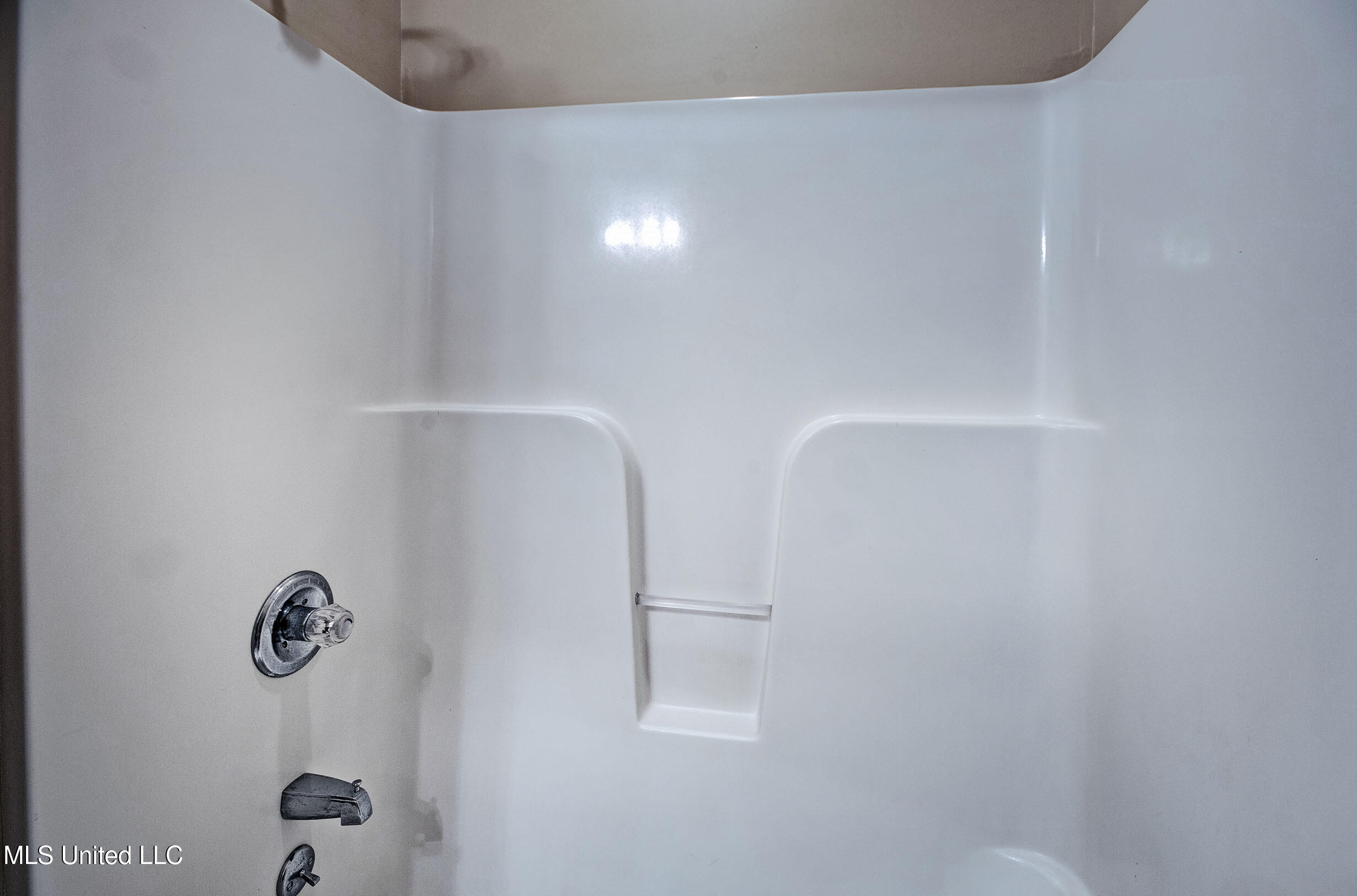 135 Seville Way Property Photo 29