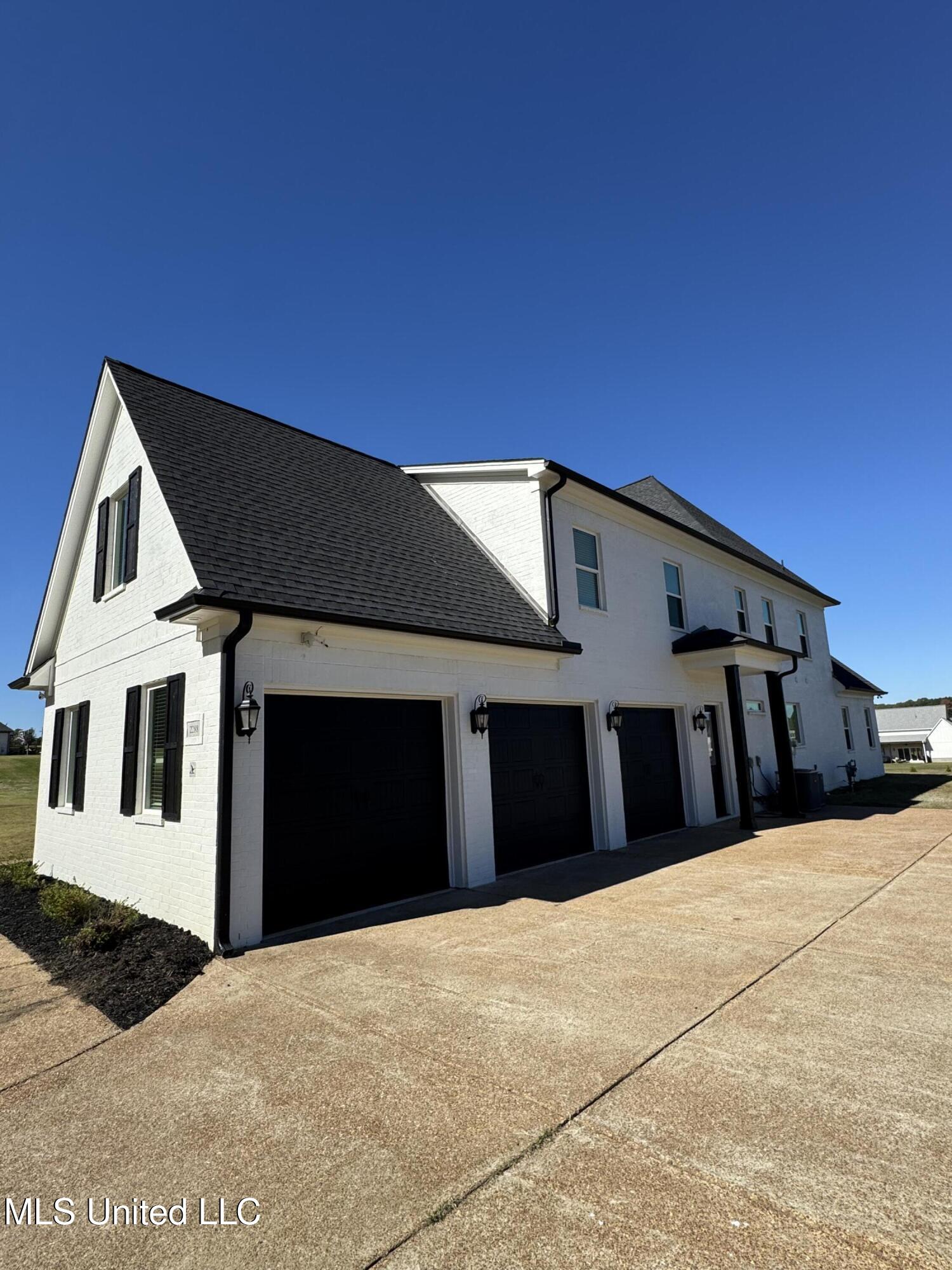 2288 Slocum Rd Road Property Photo 4