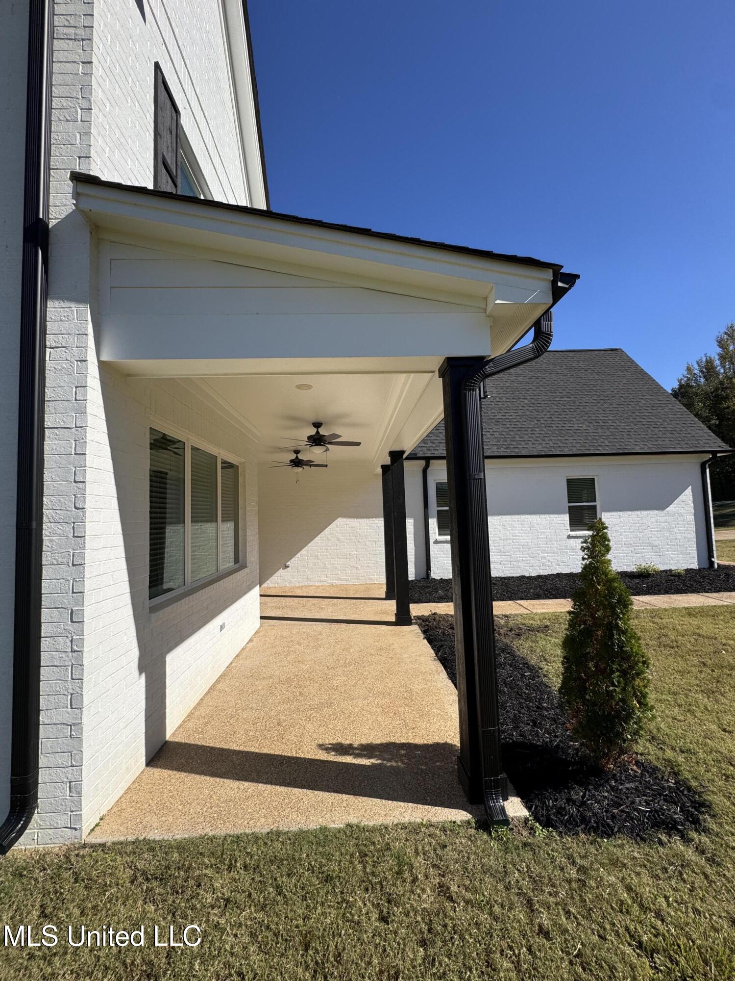 2288 Slocum Rd Road Property Photo 5