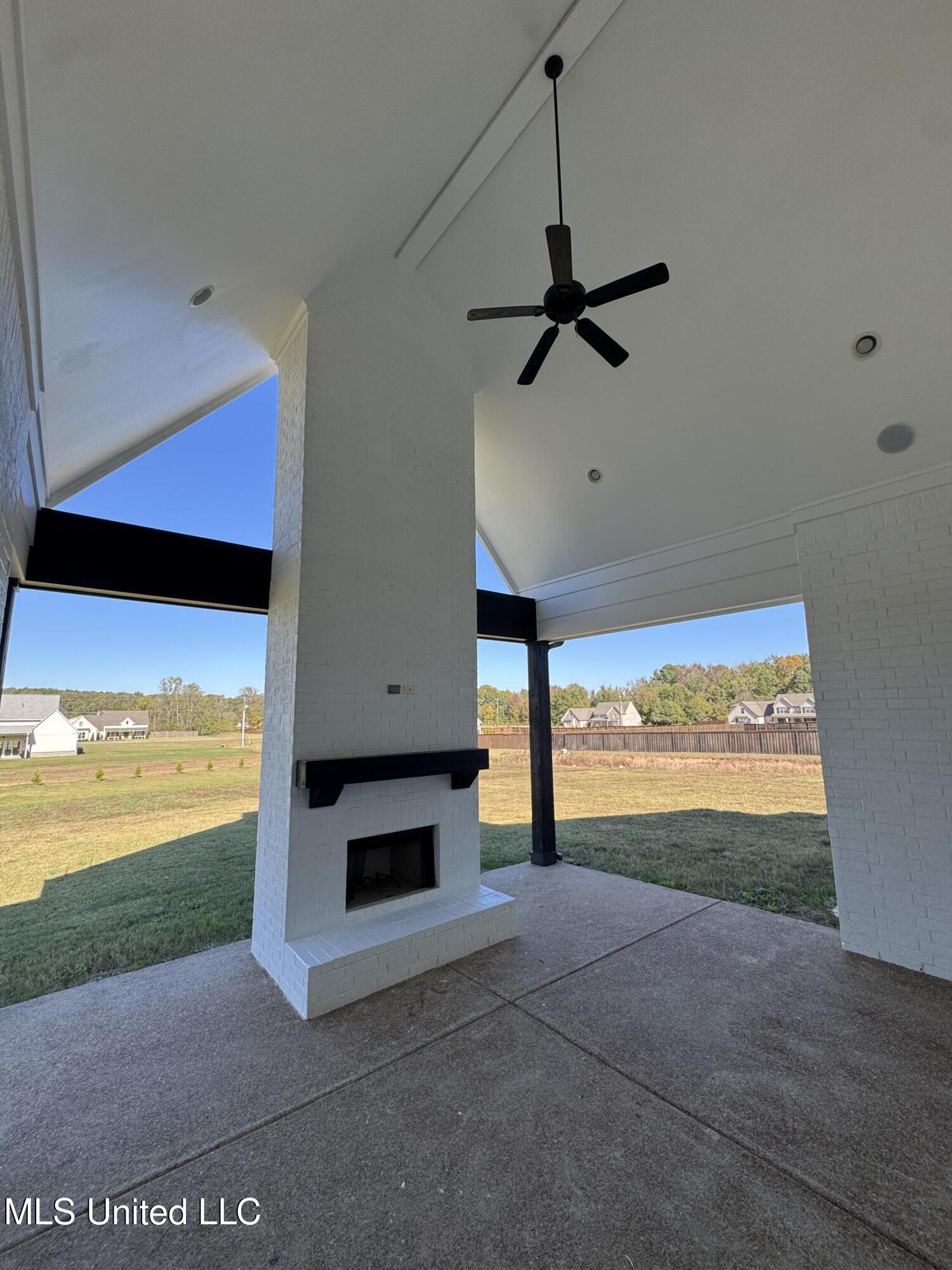 2288 Slocum Rd Road Property Photo 9