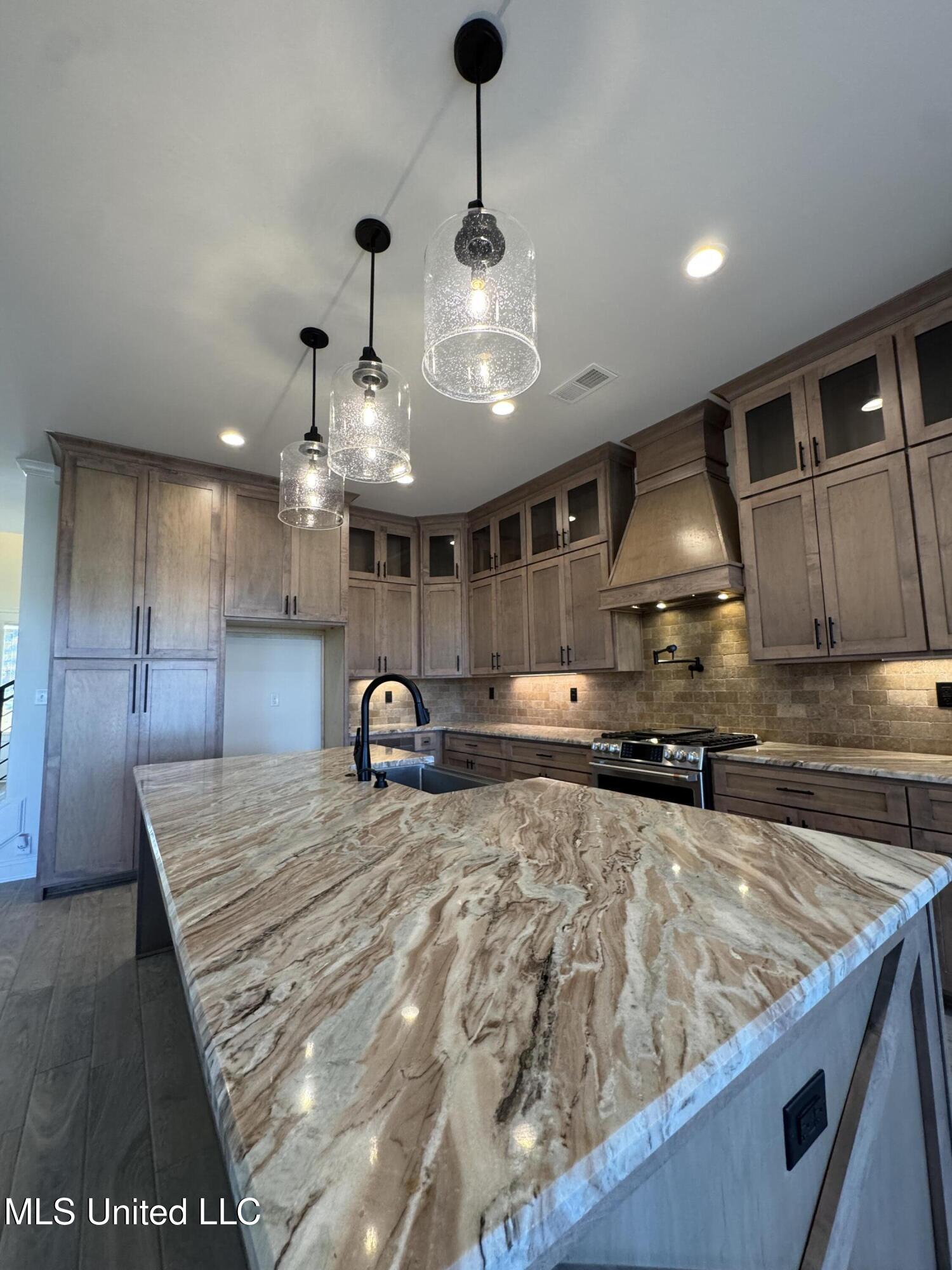 2288 Slocum Rd Road Property Photo 17