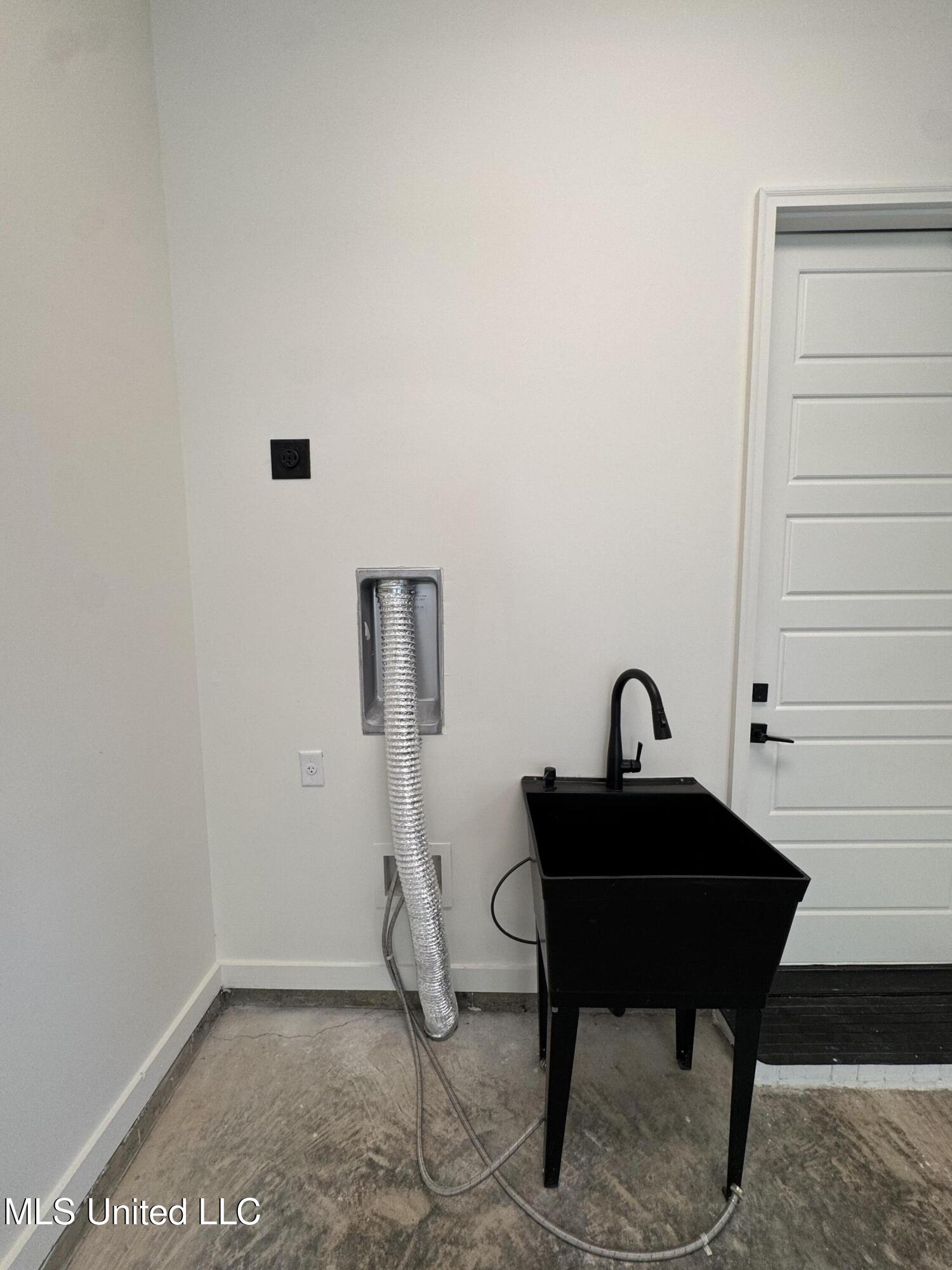 2288 Slocum Rd Road Property Photo 29