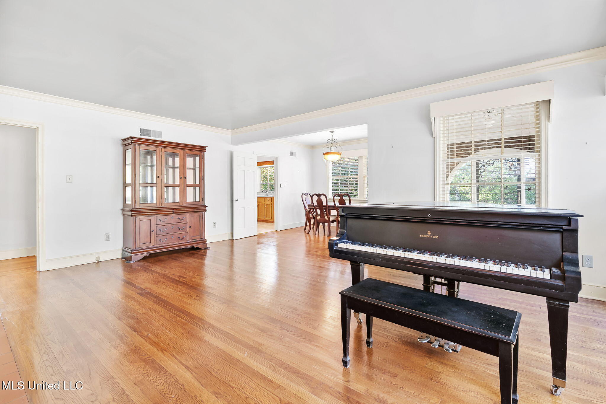 9355 Pigeon Roost Road Property Photo 6