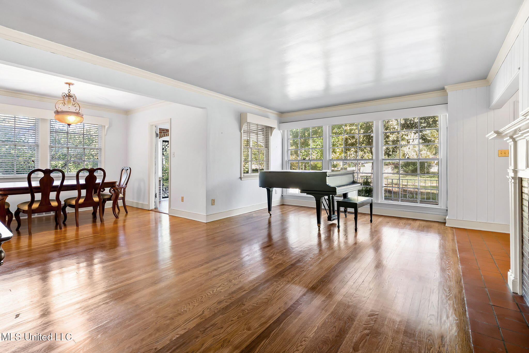 9355 Pigeon Roost Road Property Photo 7