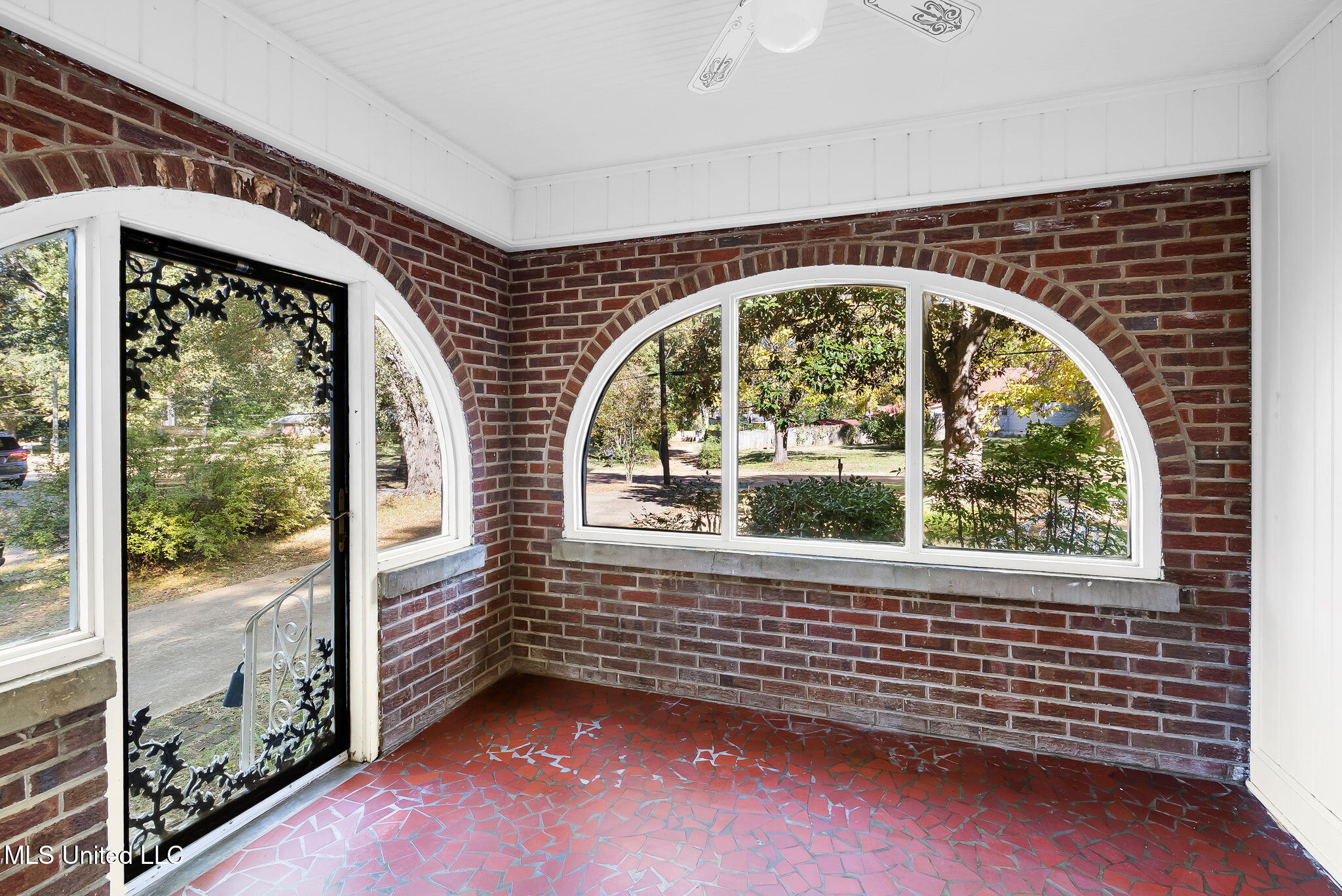 9355 Pigeon Roost Road Property Photo 10