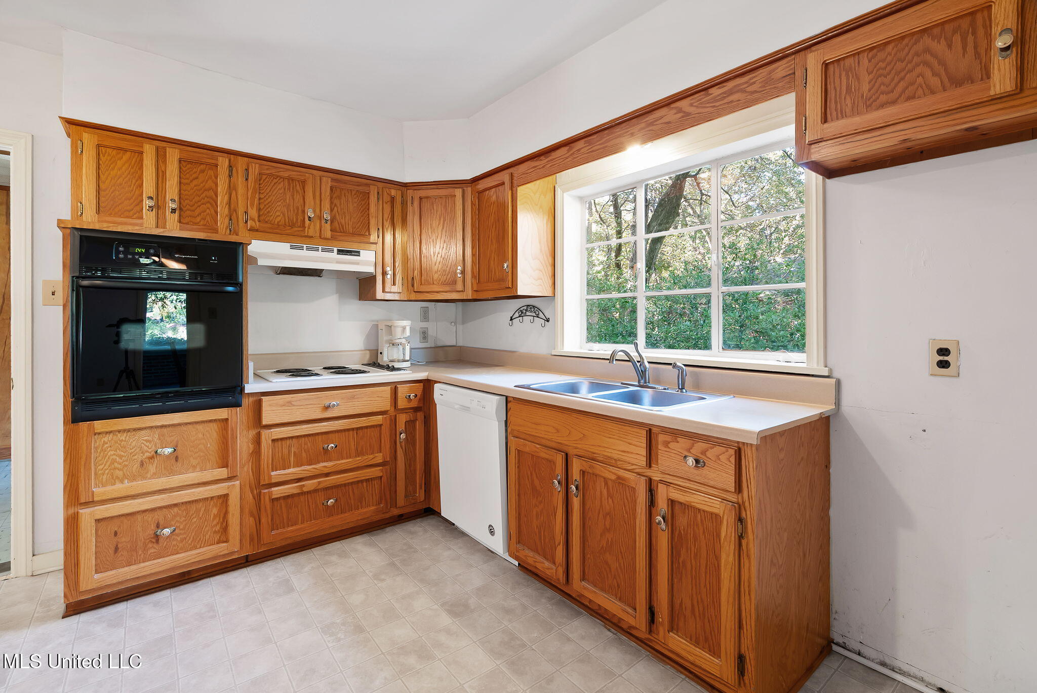 9355 Pigeon Roost Road Property Photo 12