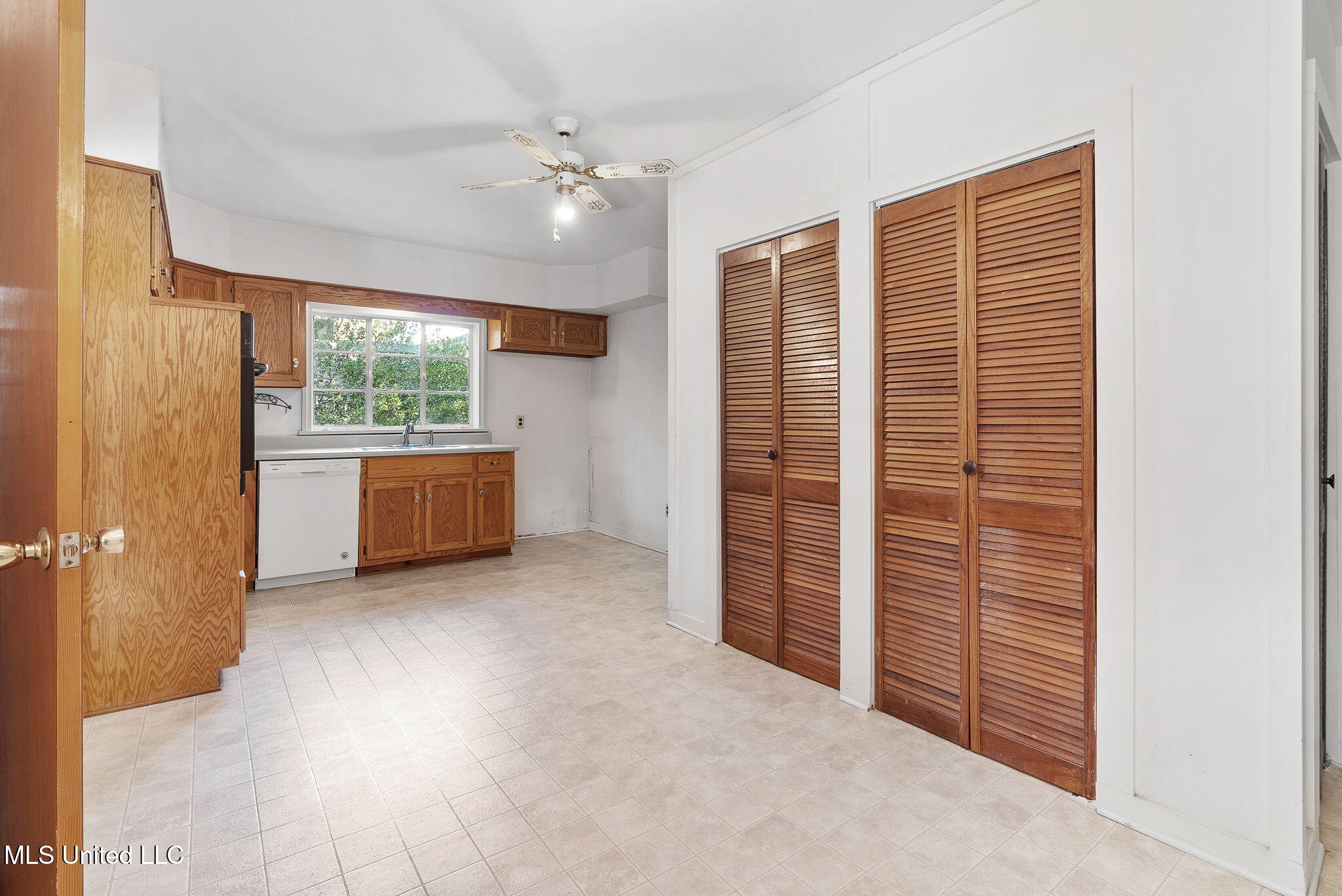 9355 Pigeon Roost Road Property Photo 13