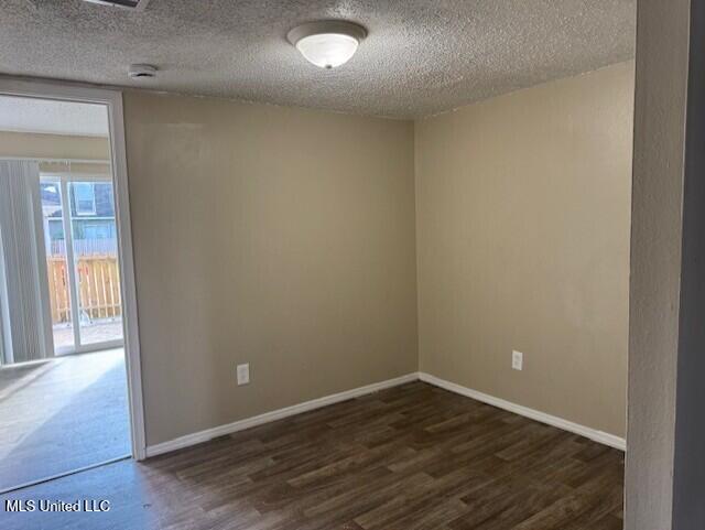 2823 Bienville Boulevard Property Photo 11