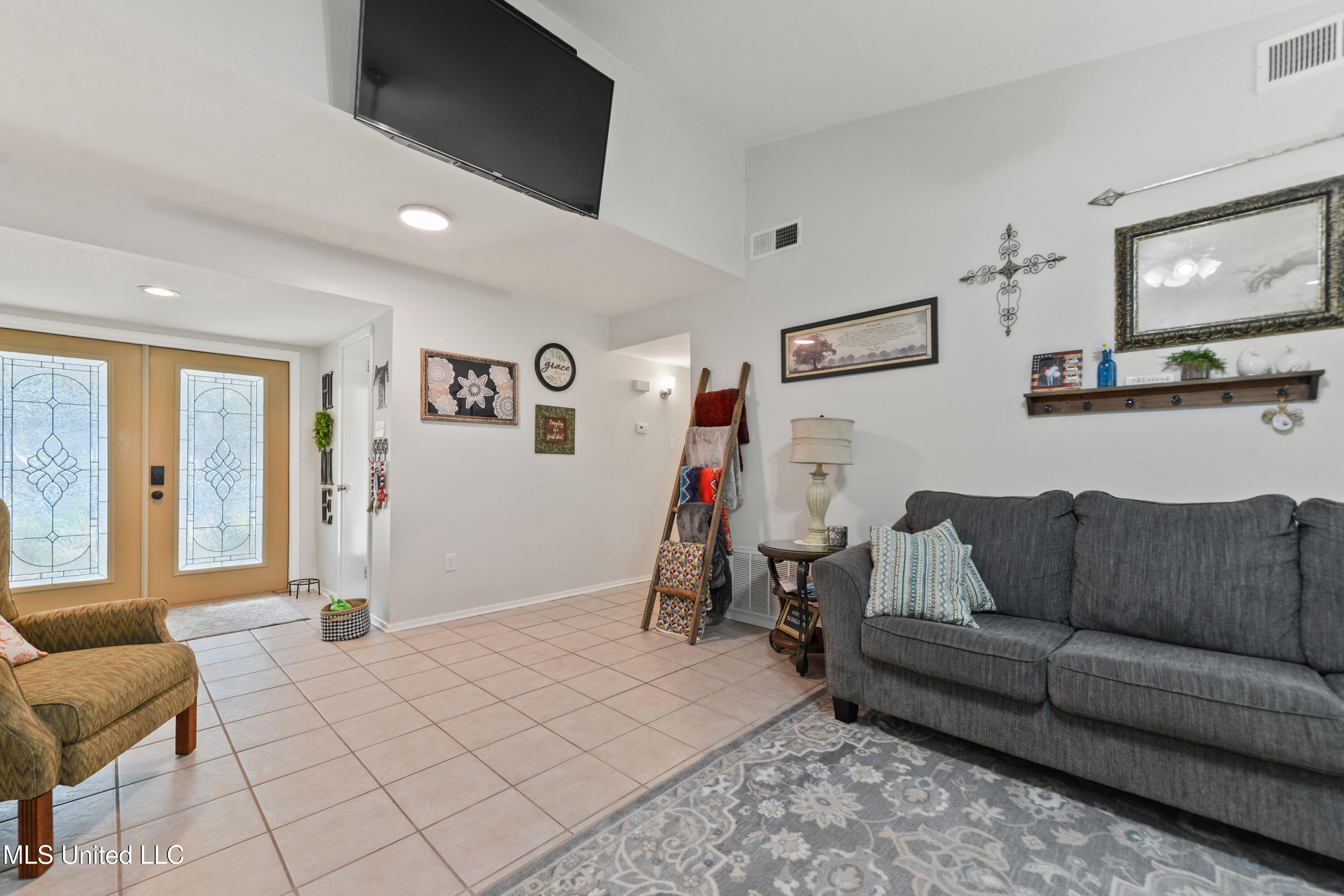 1214 Lancelot Lane Property Photo 11