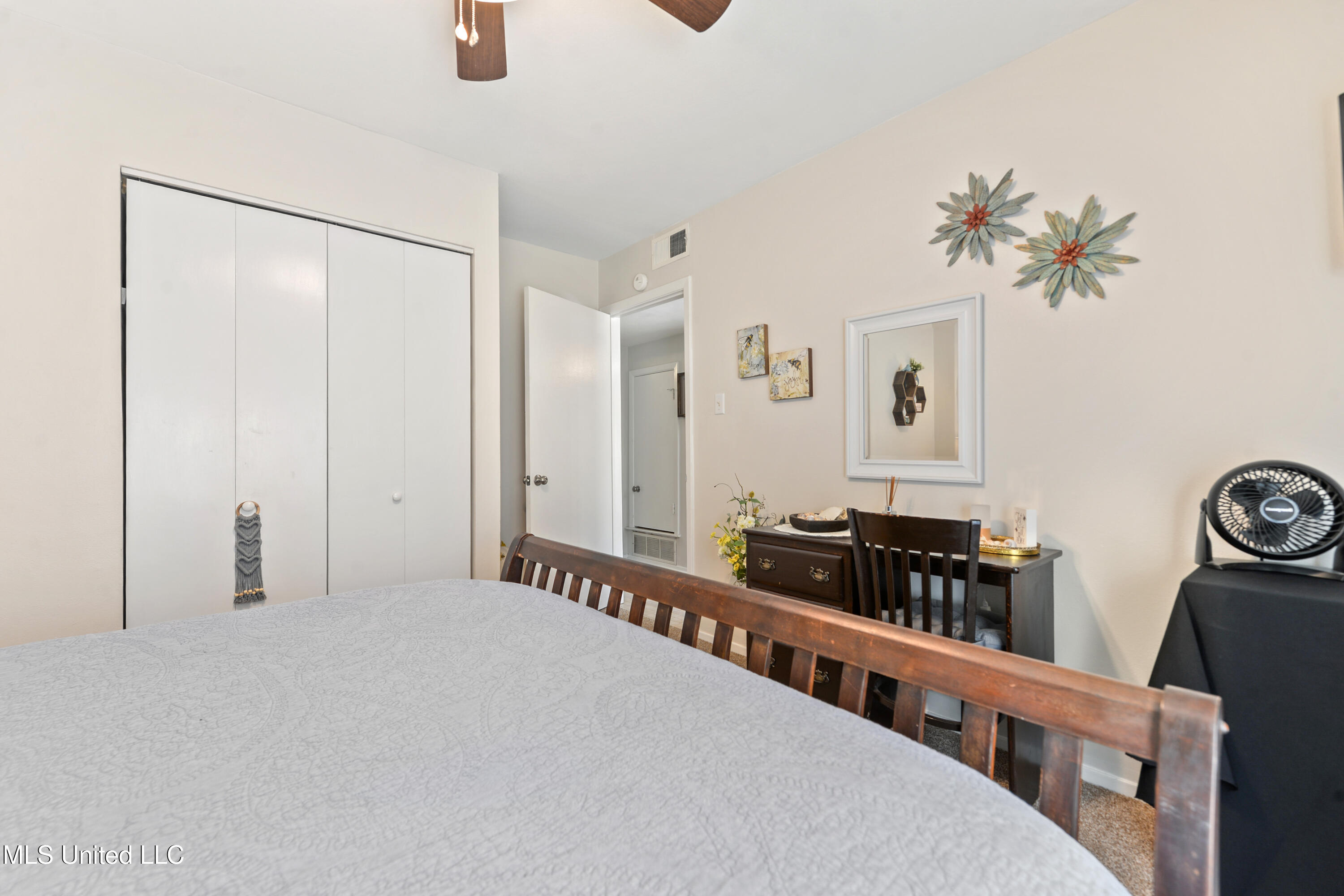 1214 Lancelot Lane Property Photo 18