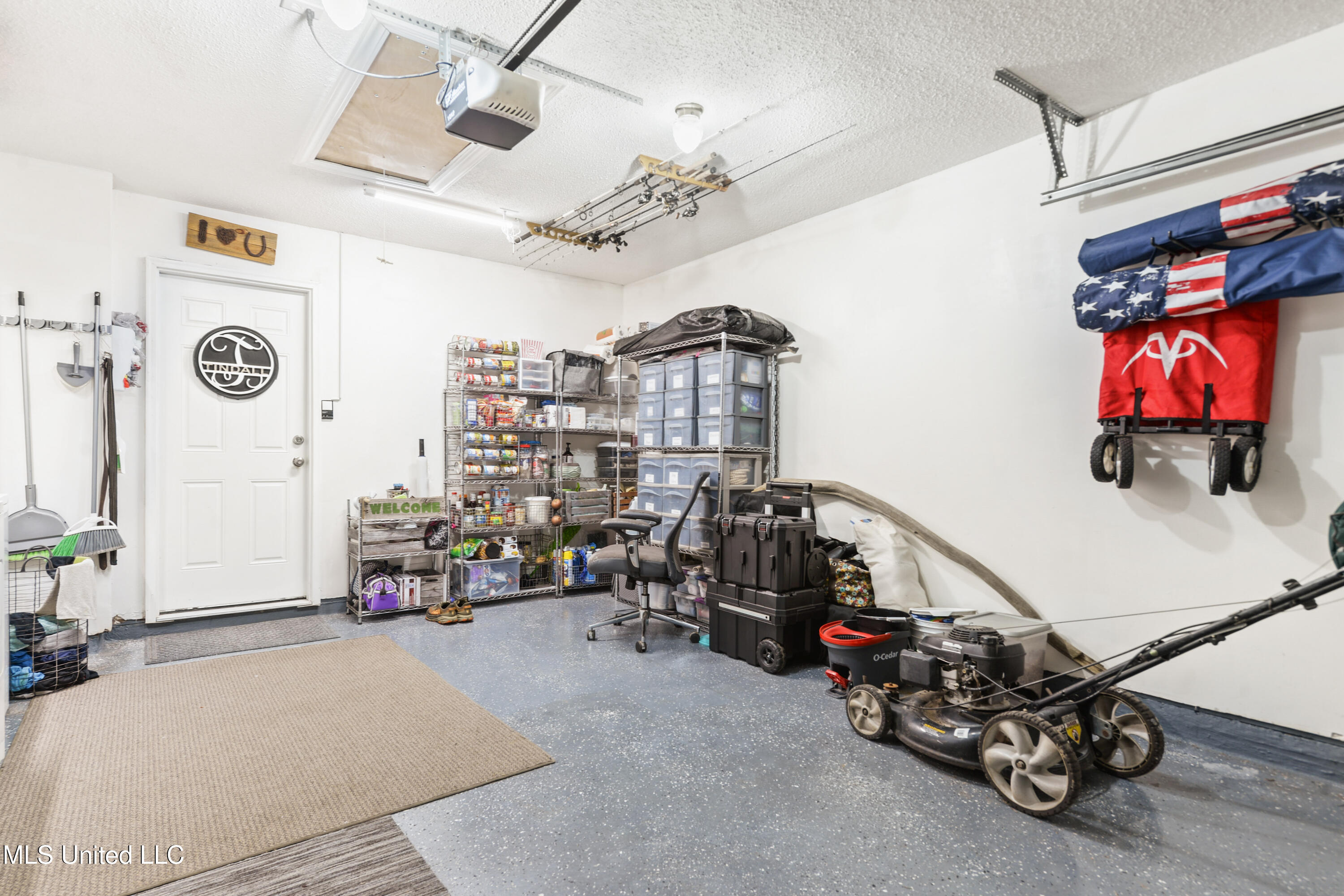 1214 Lancelot Lane Property Photo 23