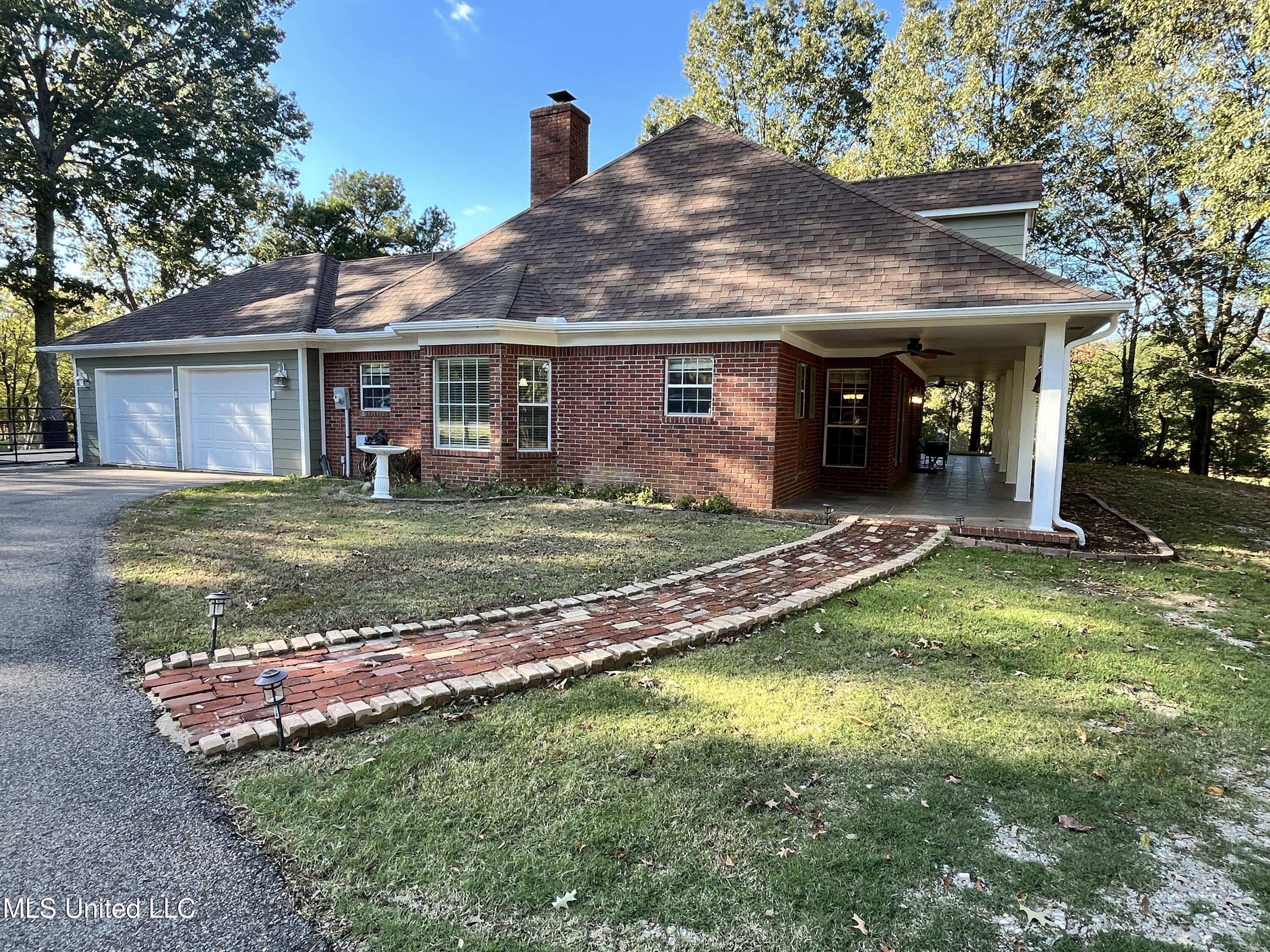 5816 N Rolling Pine Drive Property Photo 4