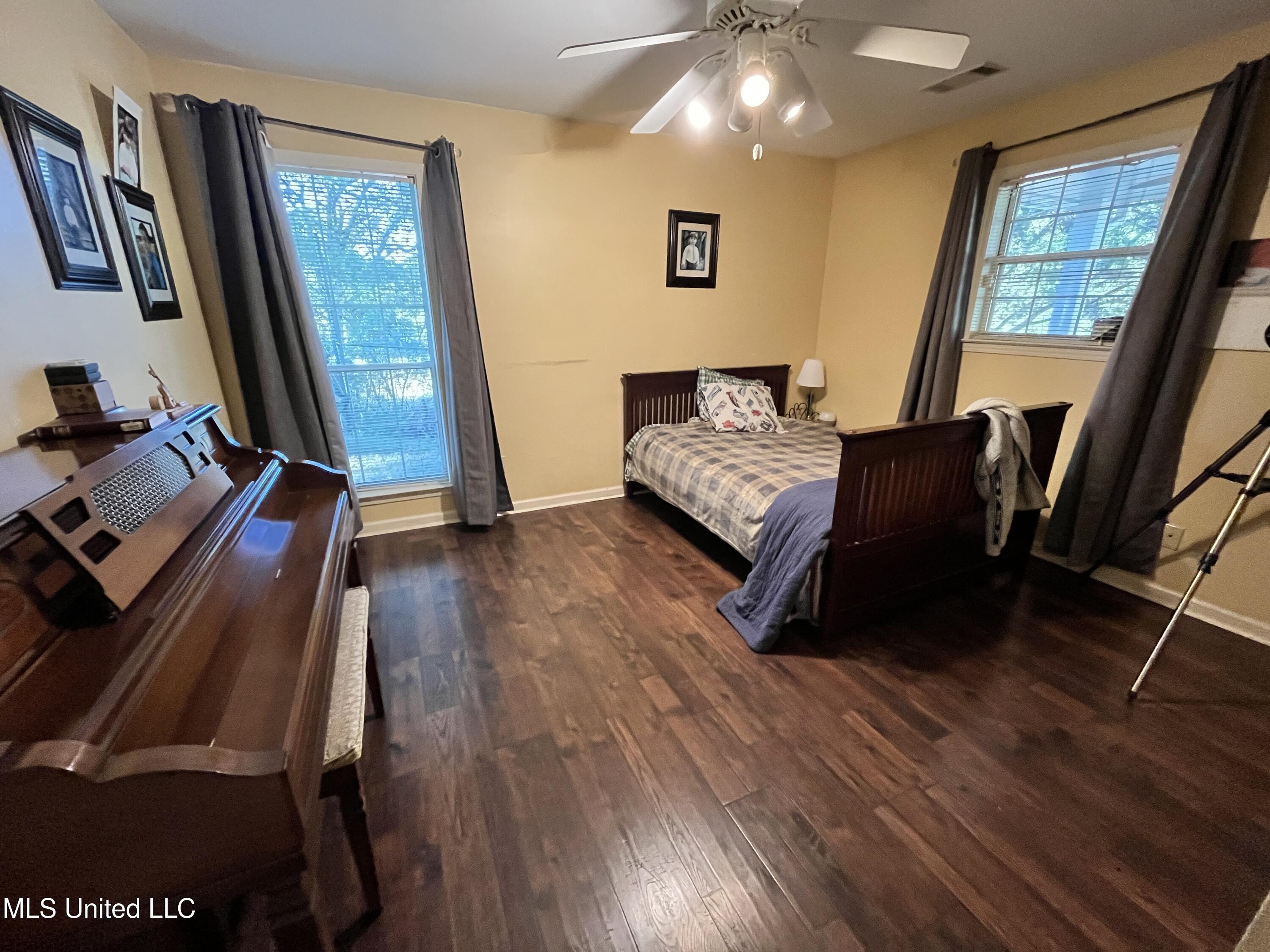 5816 N Rolling Pine Drive Property Photo 25