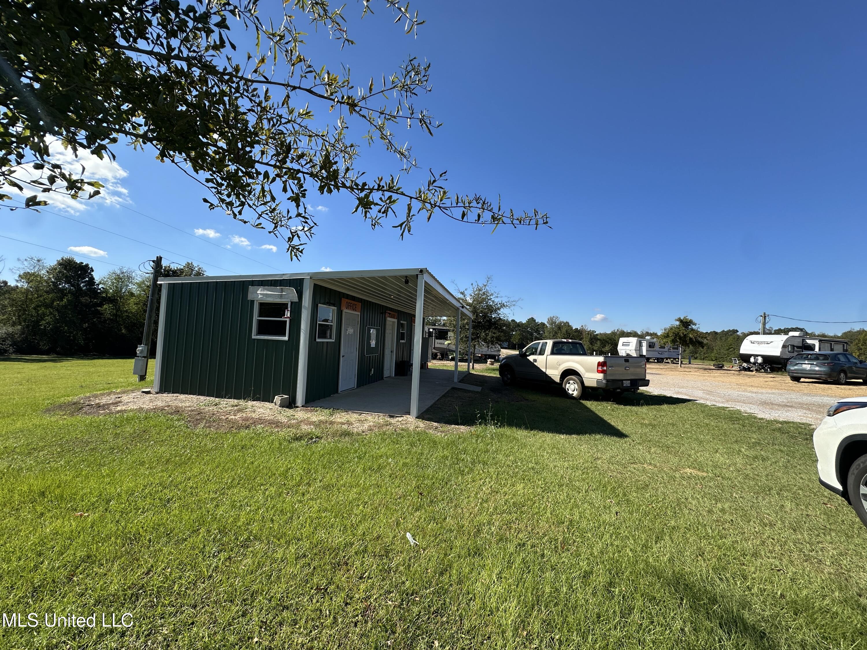 589 Baldwin Road Property Photo 13