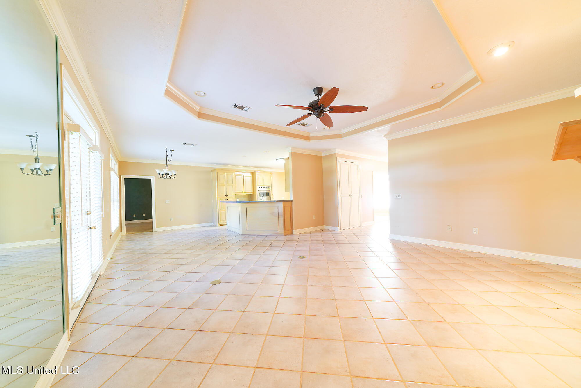 902 Oak Trail Property Photo 8