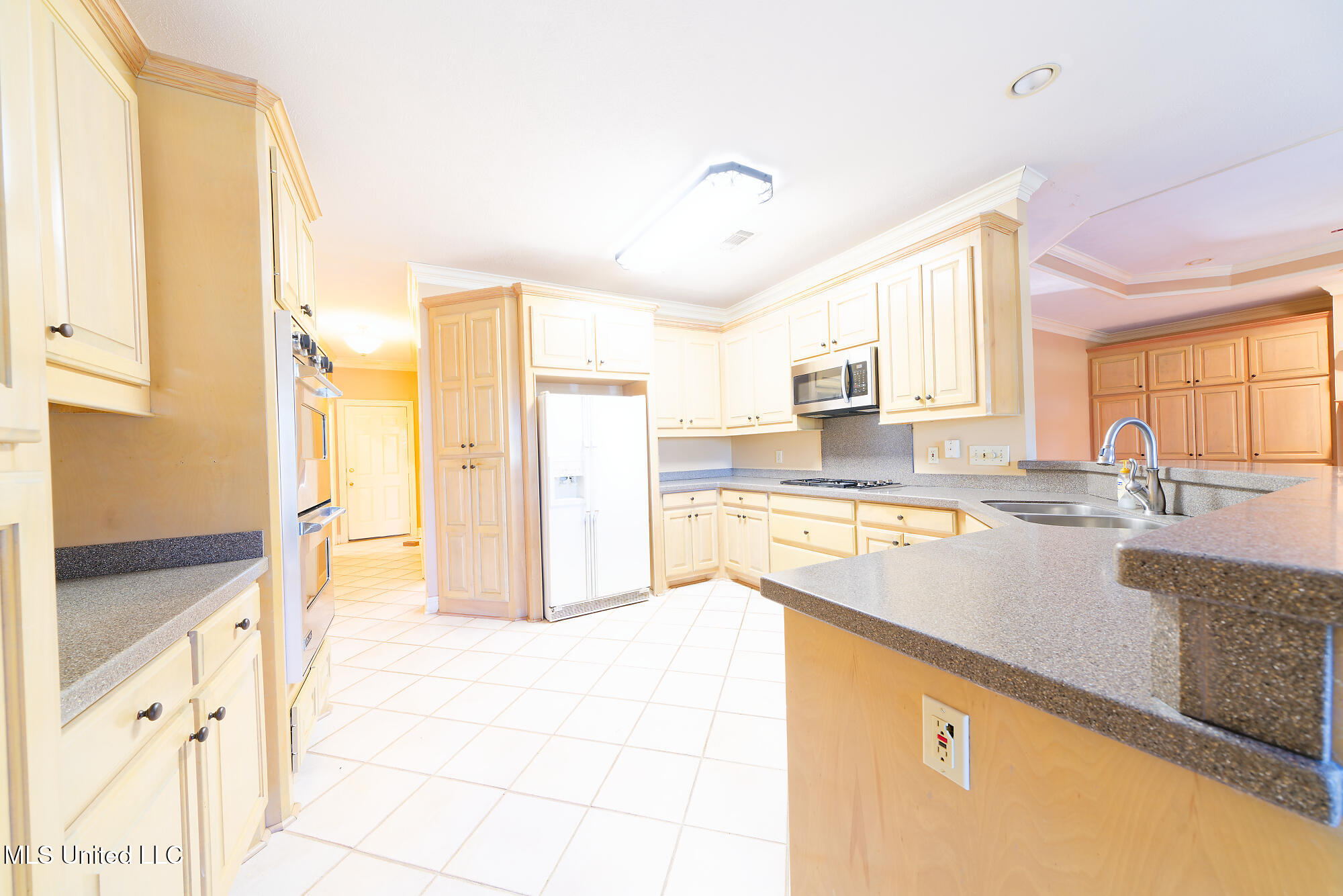 902 Oak Trail Property Photo 11